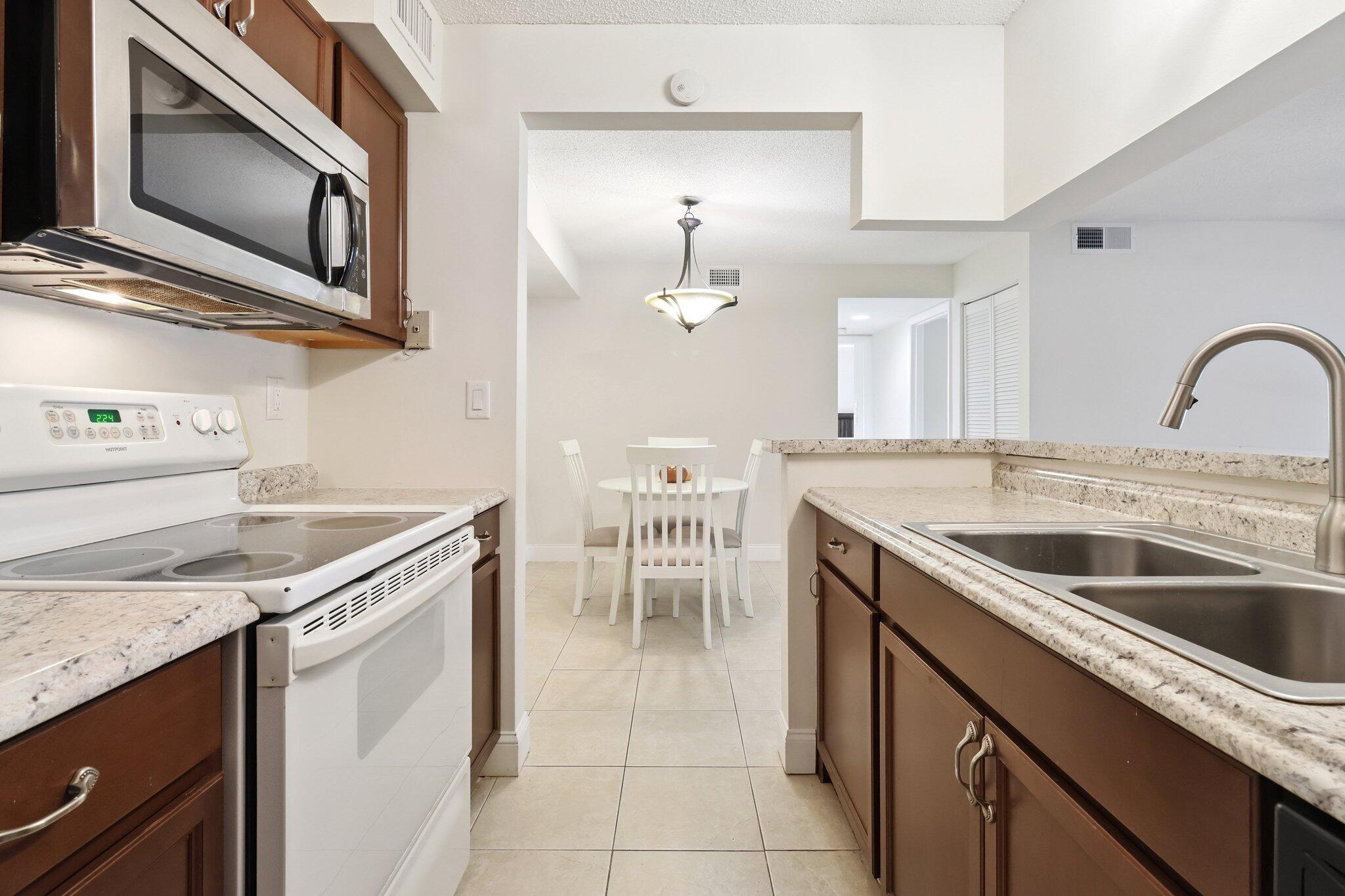 ANCHORAGE ON THE ST LUCIE, A CONDOMINIUM - Residential