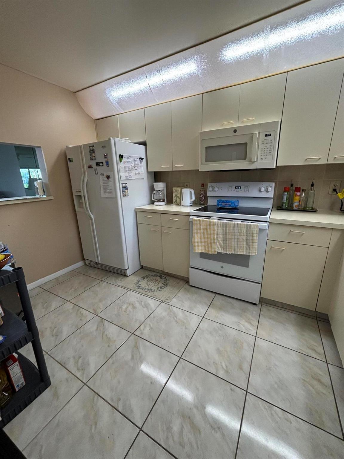 SUNRISE OF PALM BEACH CON - Residential