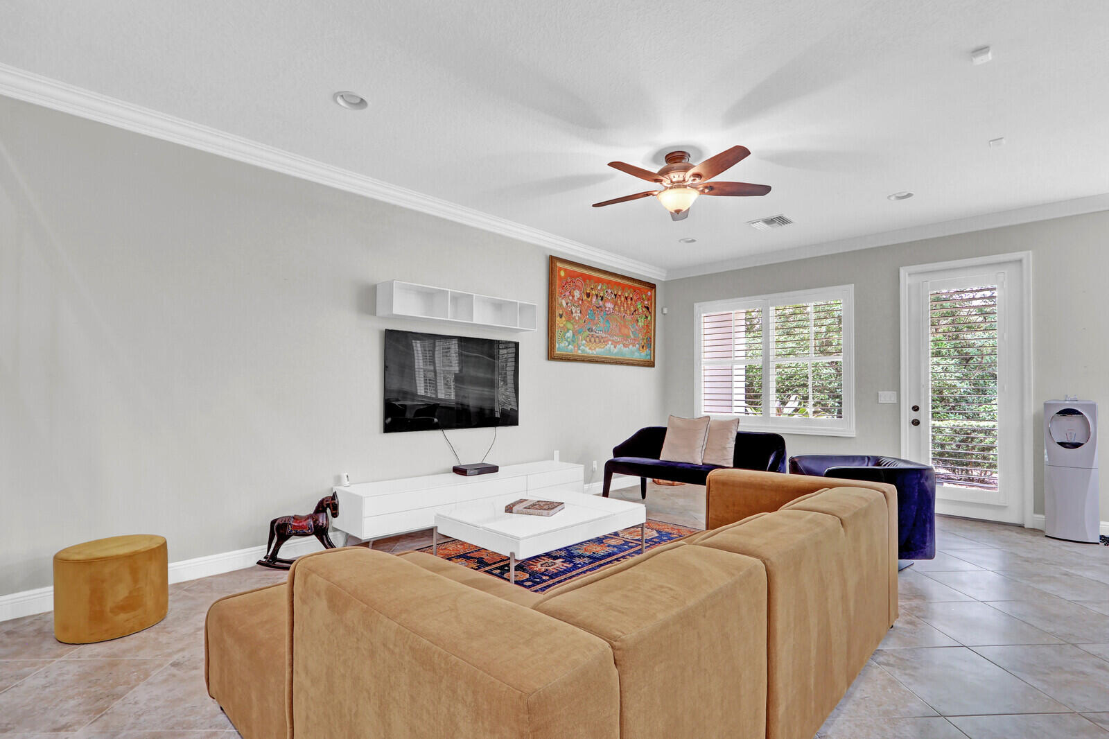 SOUTHAMPTON - Residential Lease