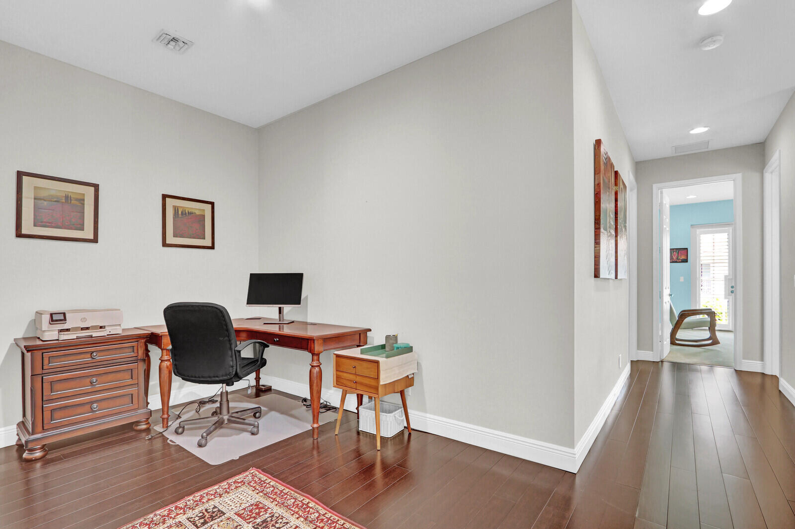 SOUTHAMPTON - Residential Lease