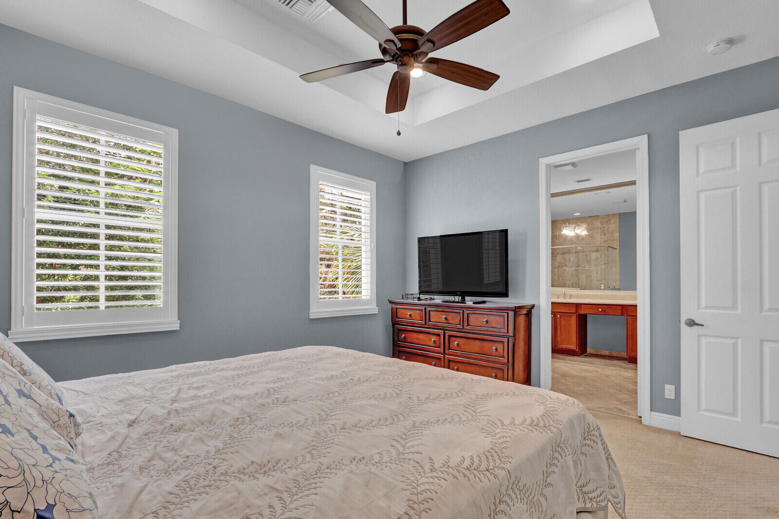 SOUTHAMPTON - Residential Lease