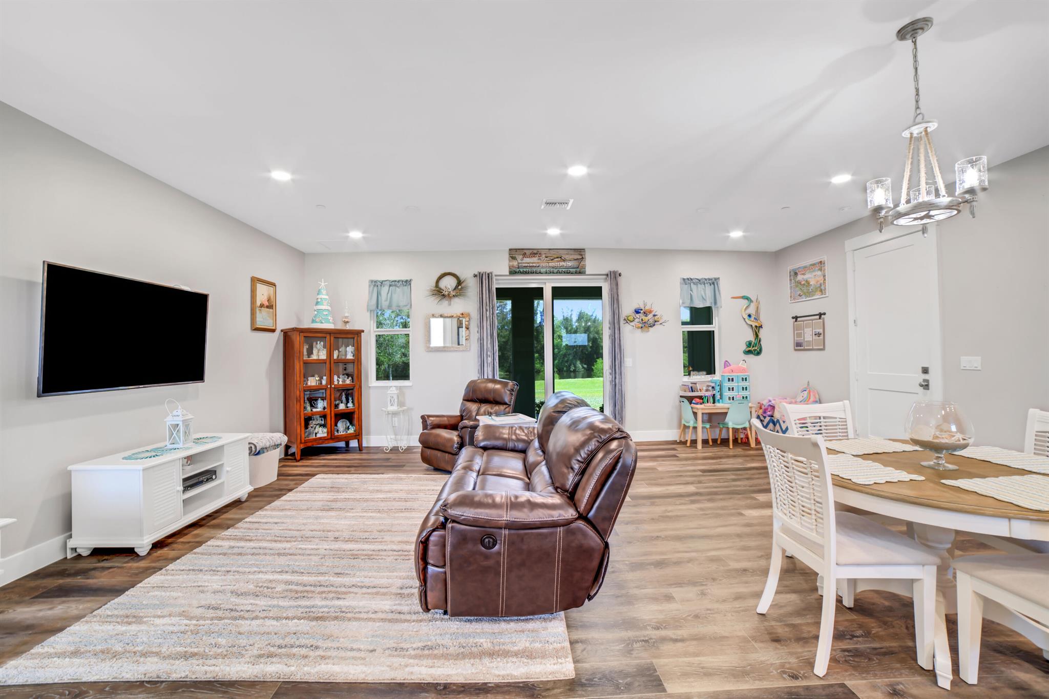 BOX RANCH GROVES A PLAT O - Residential