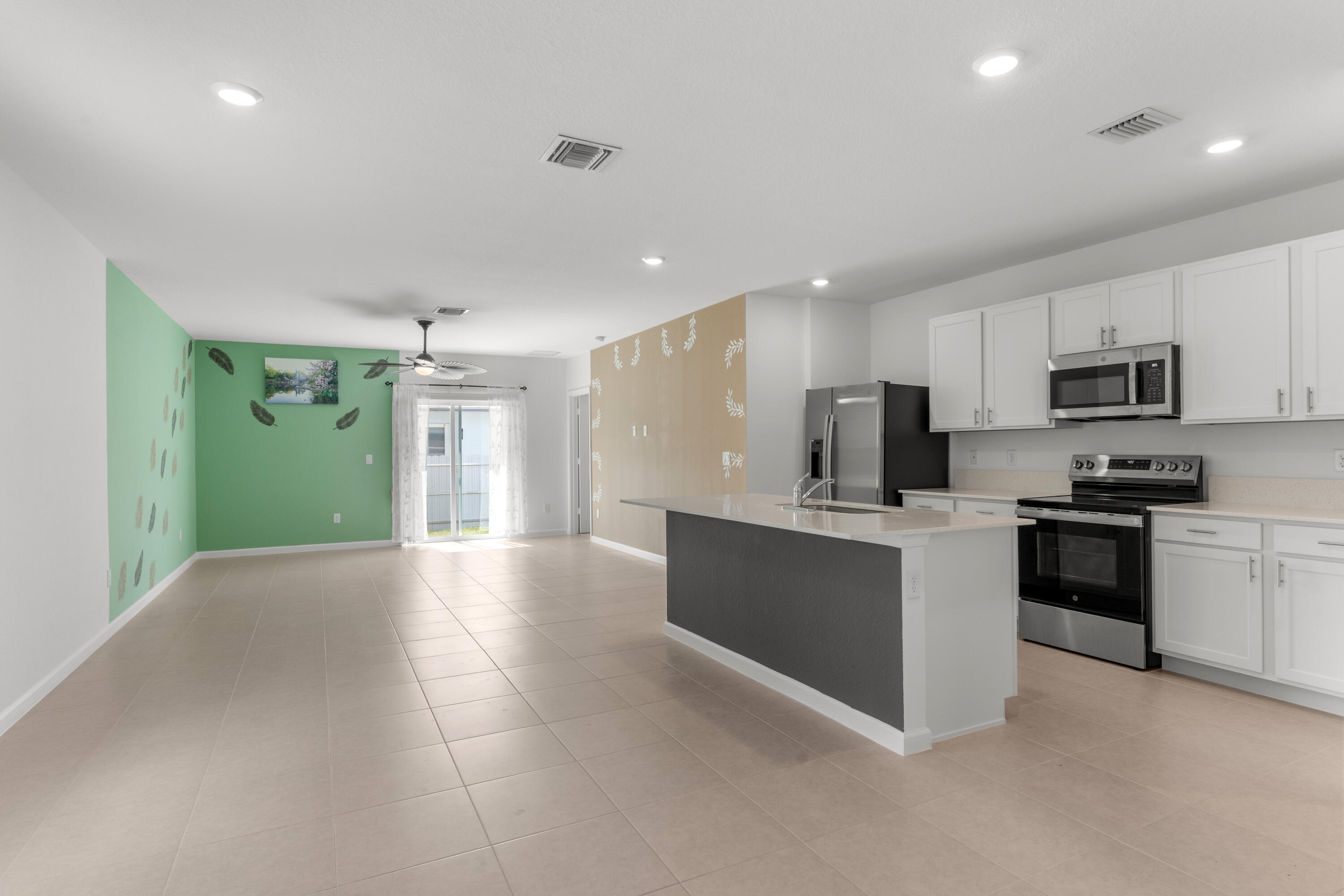 PARADISE PARK UNIT NO 2 - Residential