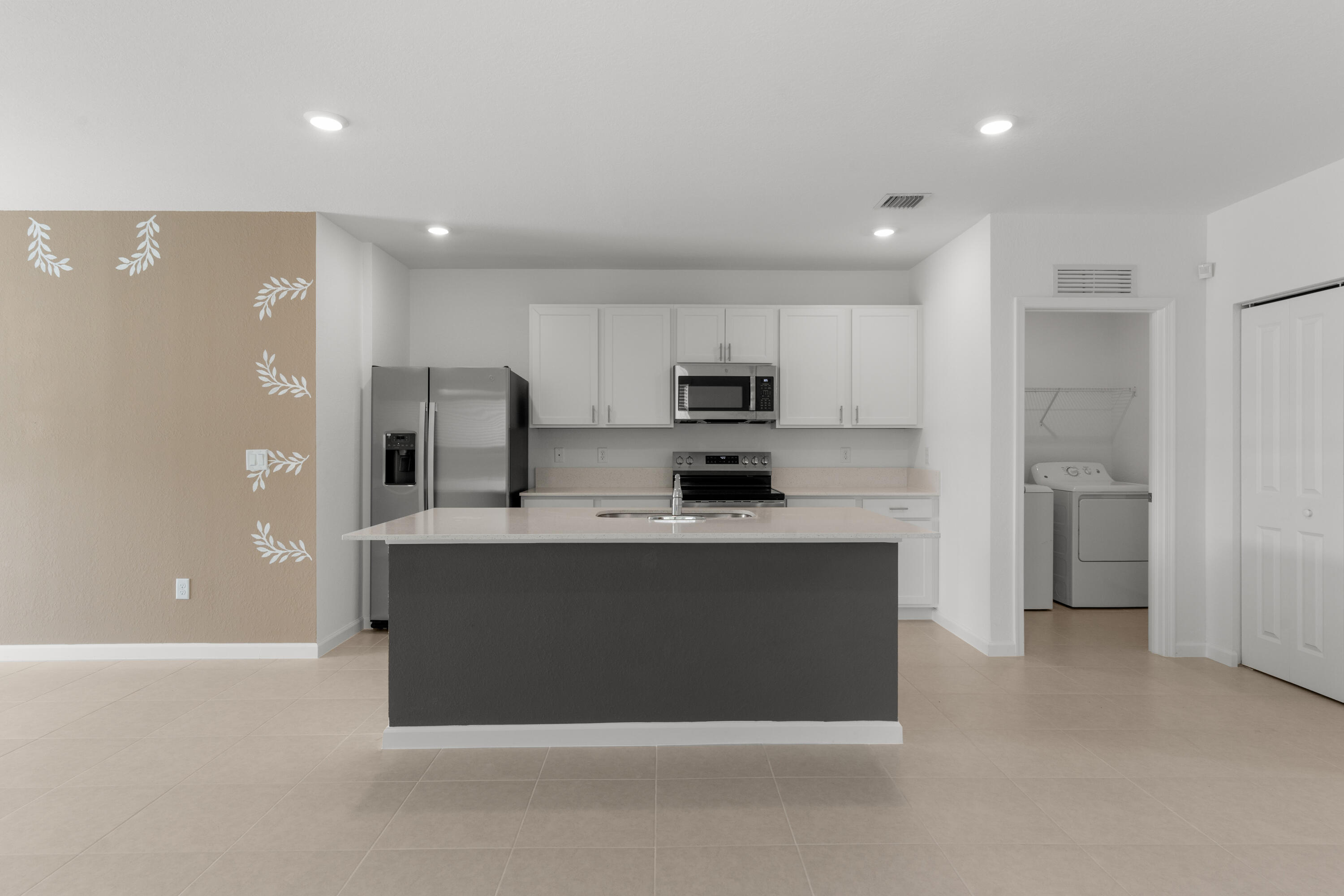 PARADISE PARK UNIT NO 2 - Residential