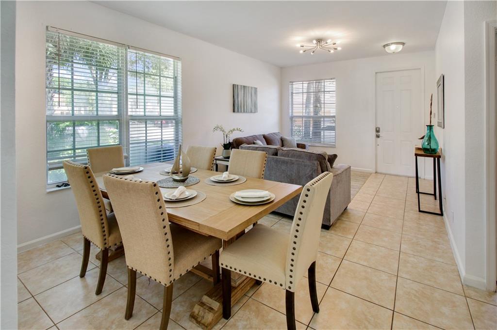 ISLES OF OAKLAND PARK - Residential