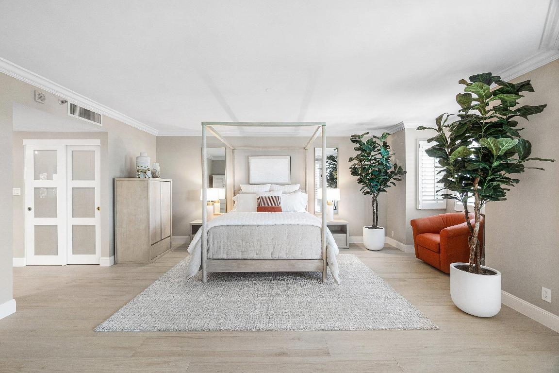 MIZNER COURT CONDO - Residential