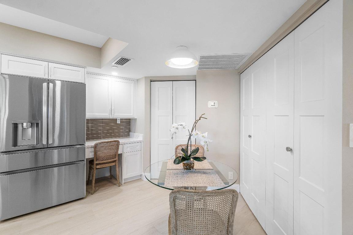 MIZNER COURT CONDO - Residential