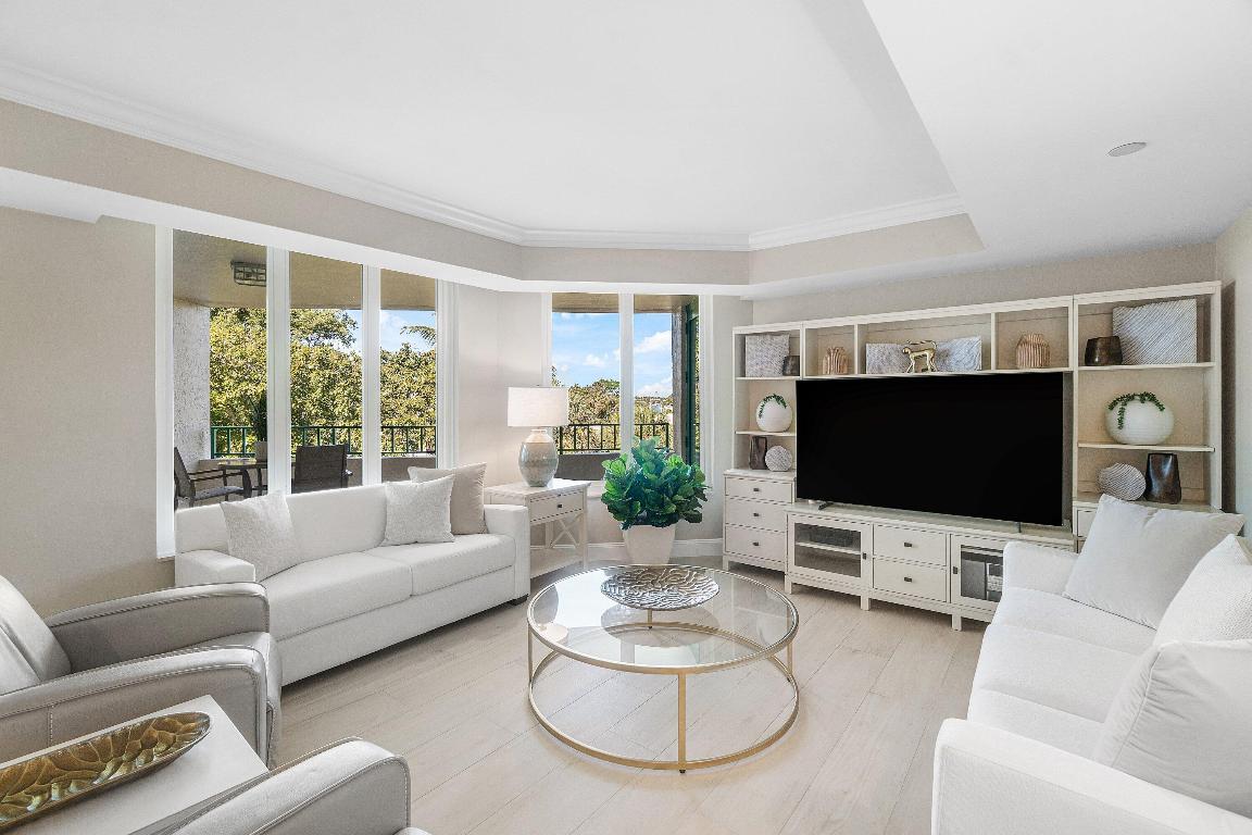 MIZNER COURT CONDO - Residential