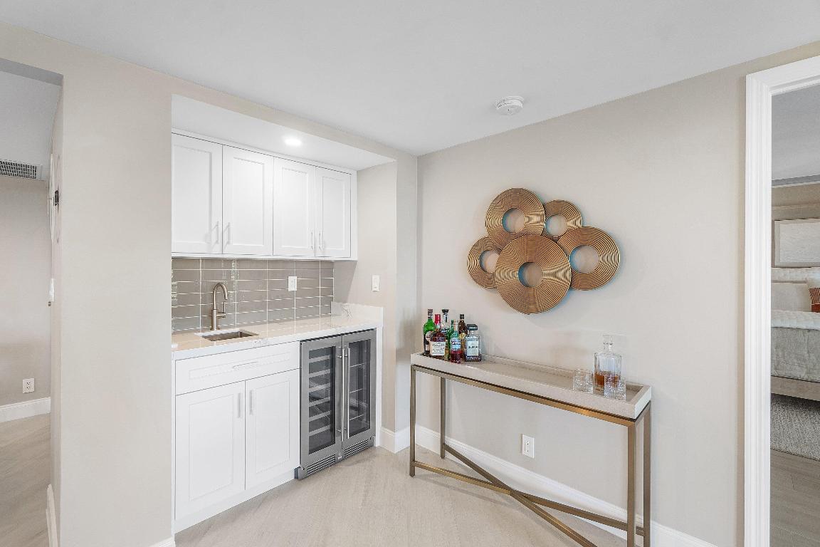 MIZNER COURT CONDO - Residential