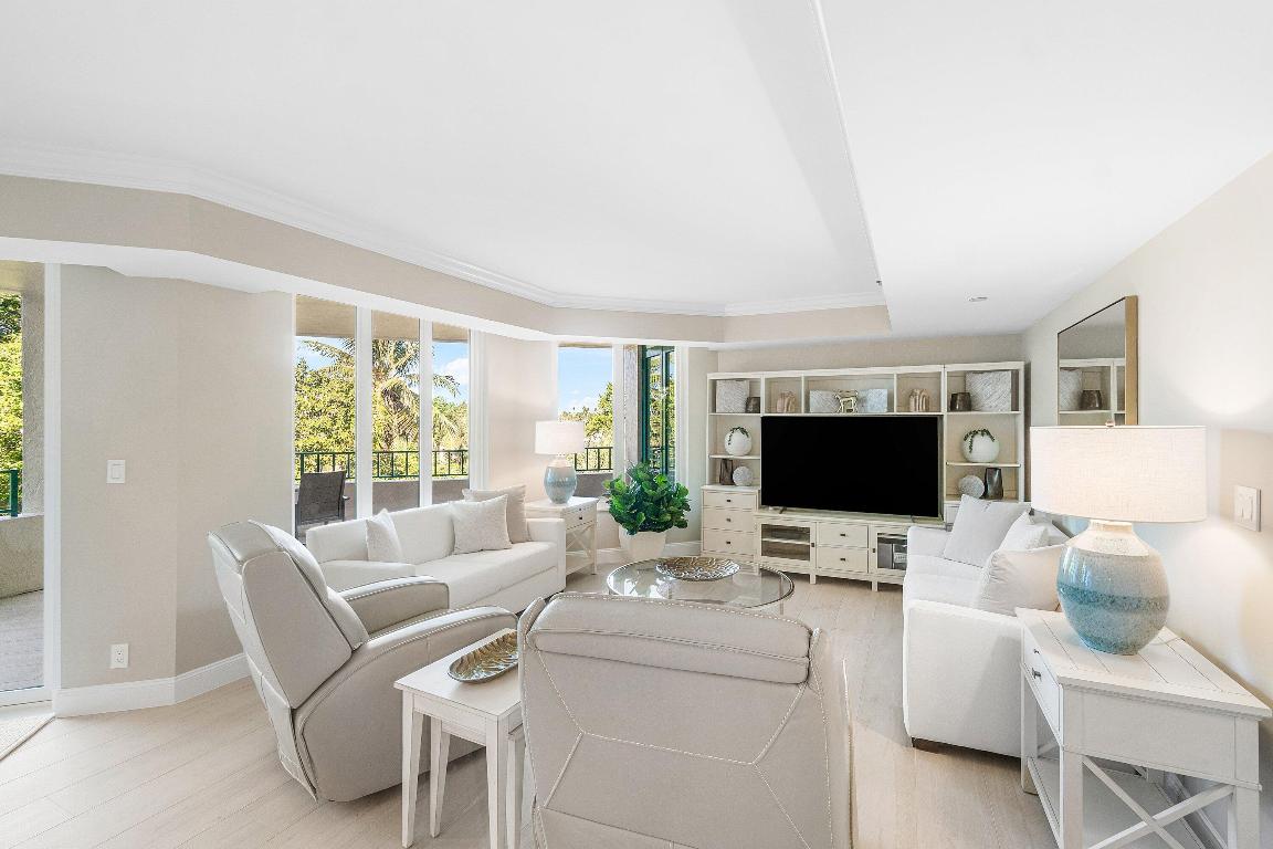 MIZNER COURT CONDO - Residential