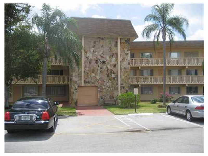 Photo of 500 VILLAGE GREEN Circle W #107, Palm Springs, FL 33461 (MLS # B26080594)