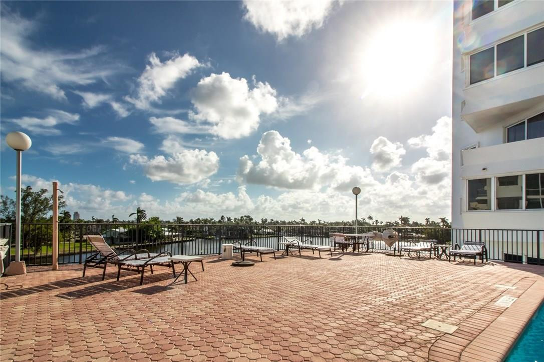 The Four Seasons - Residential