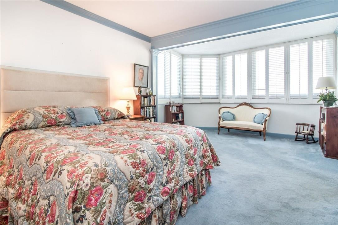 The Four Seasons - Residential