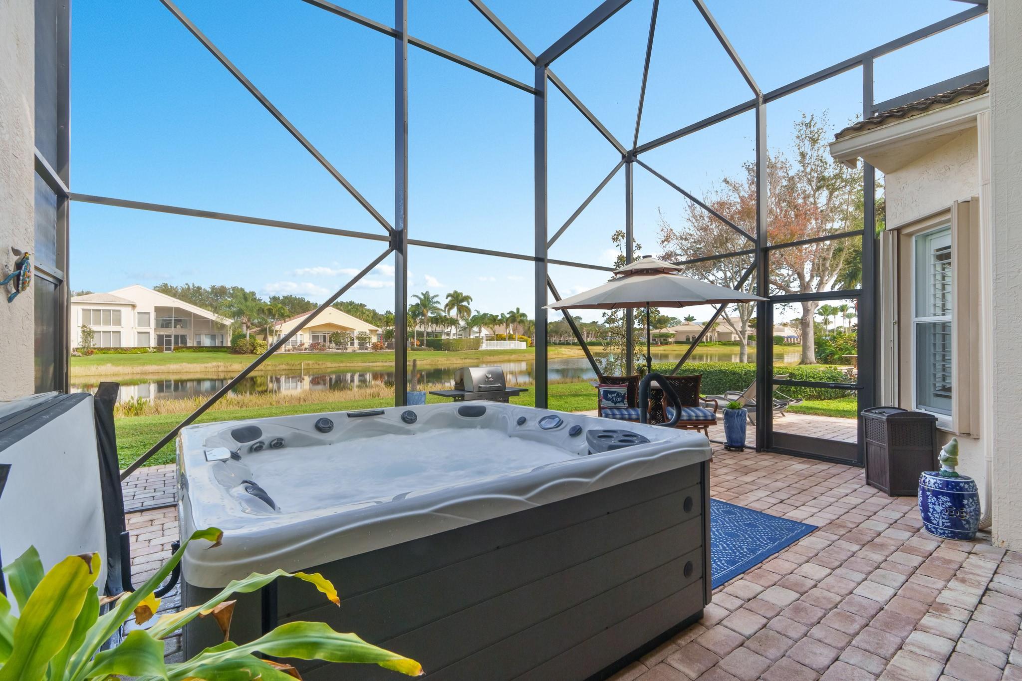 Valencia Pointe 01 - Residential