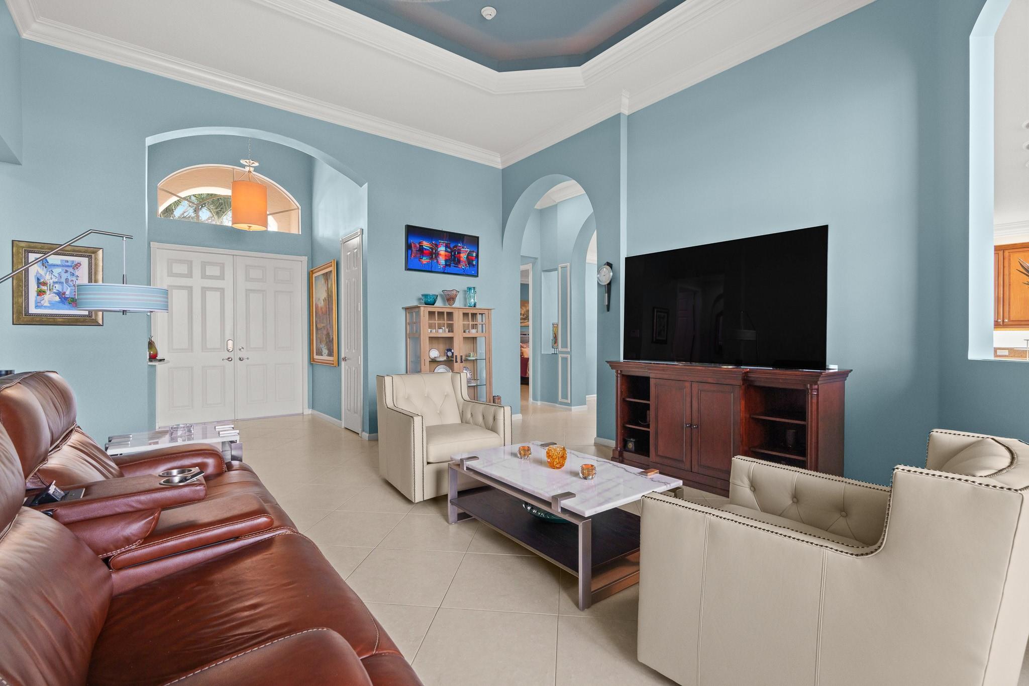 Valencia Pointe 01 - Residential