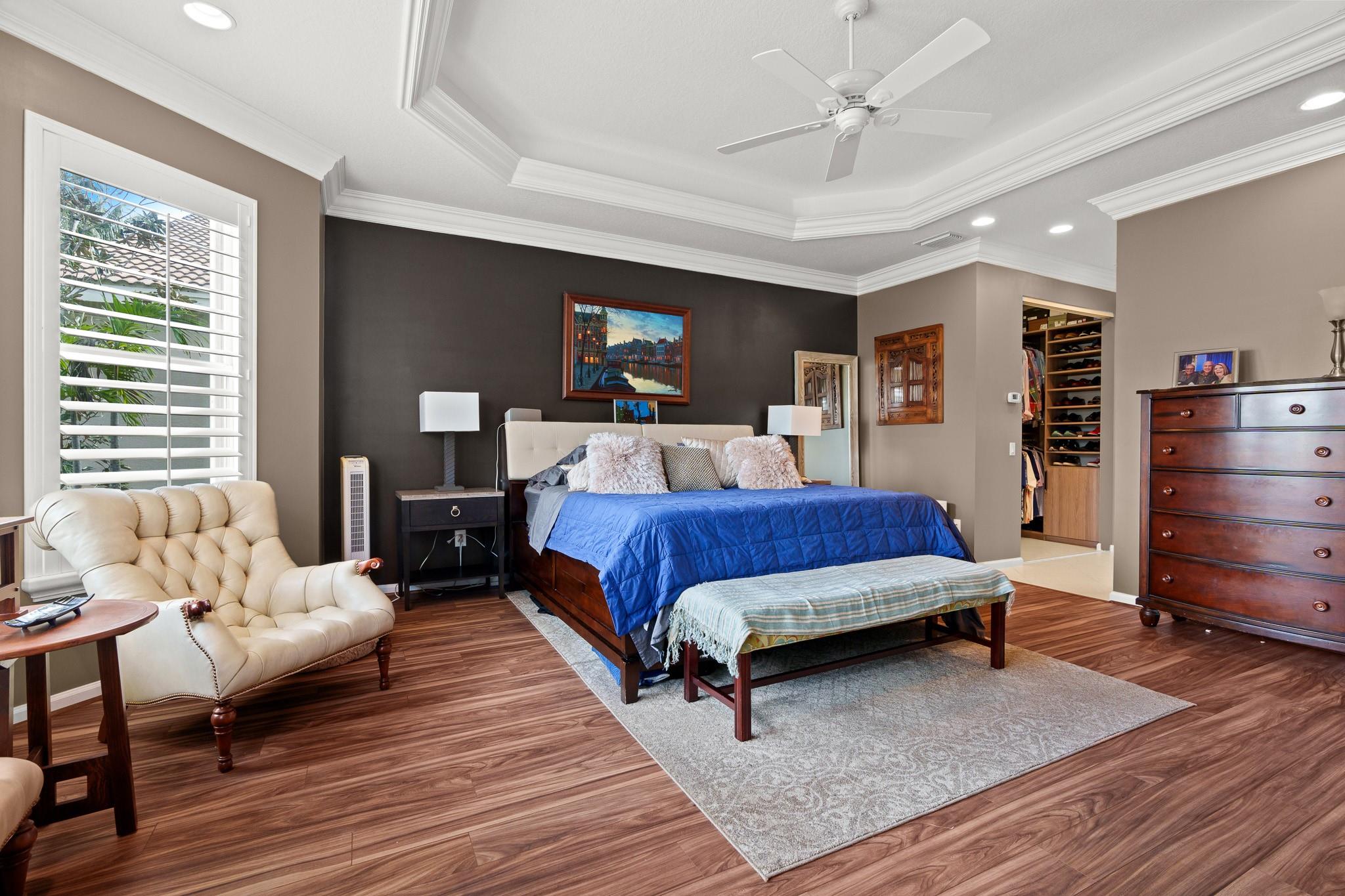 Valencia Pointe 01 - Residential