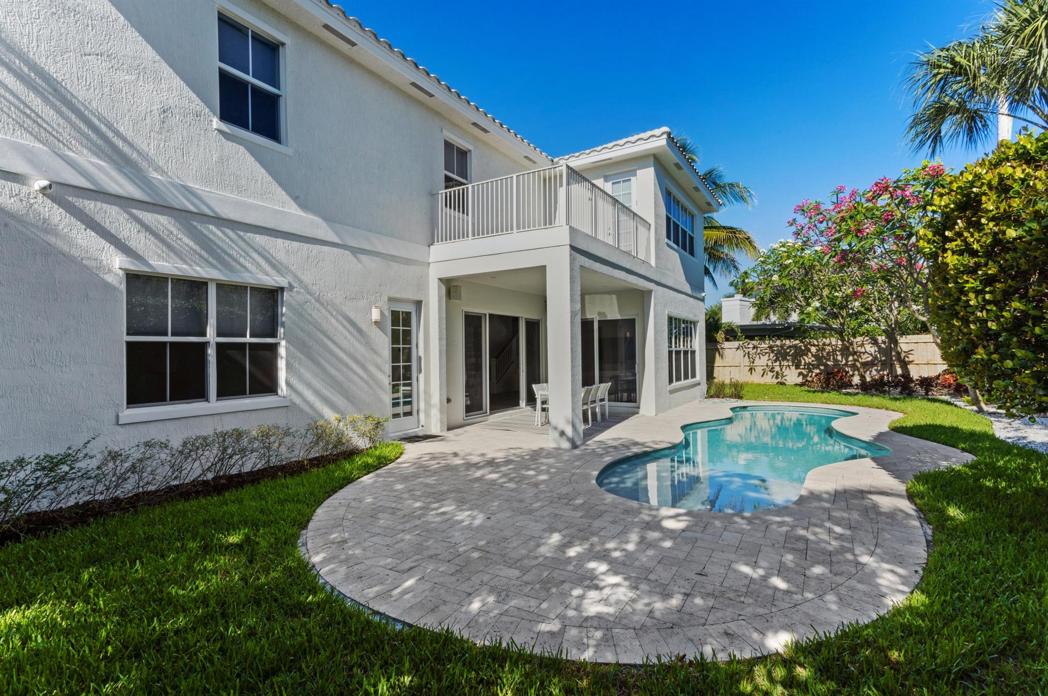 BOCA VILLAS SEC B - Residential