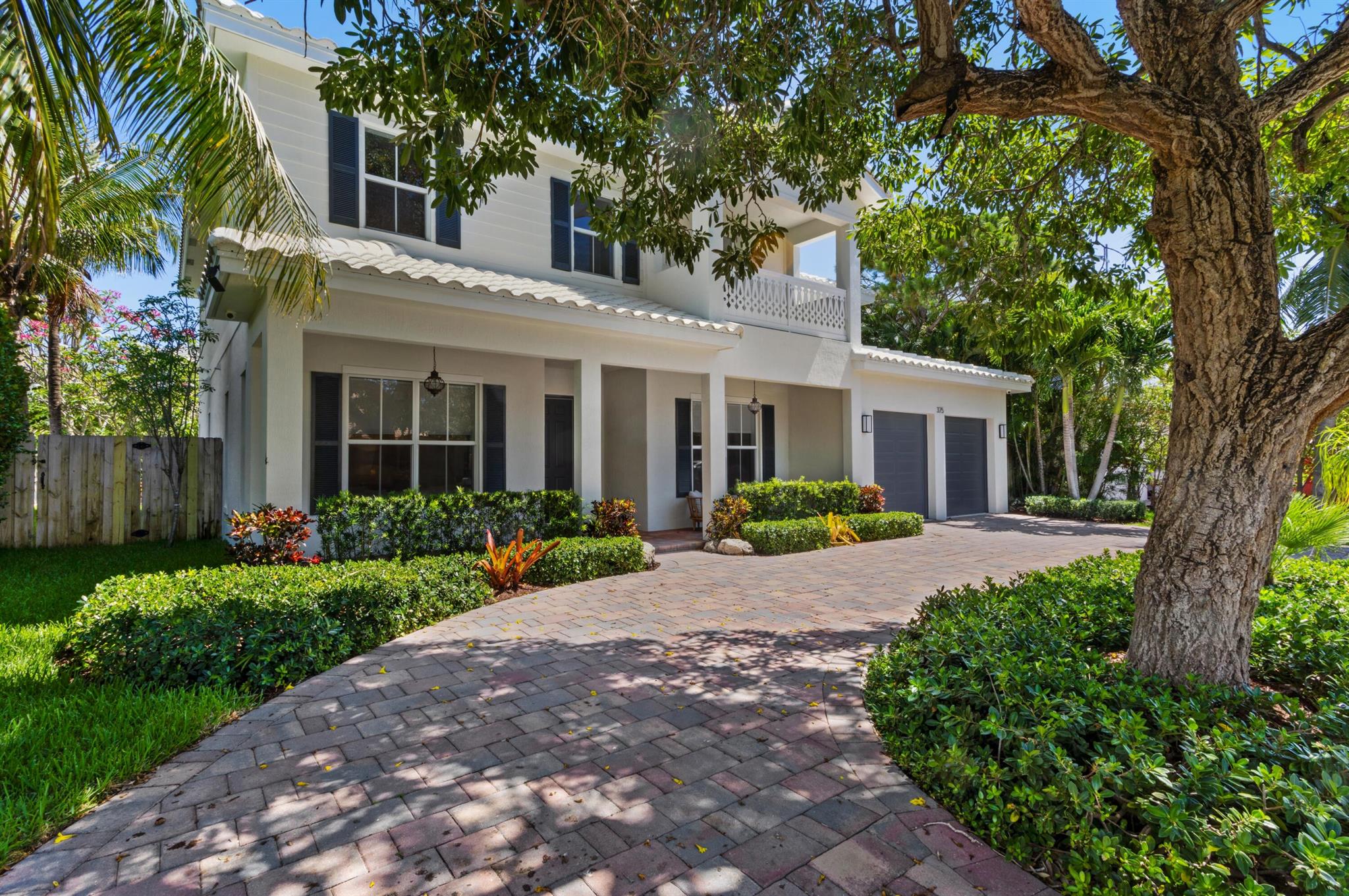 BOCA VILLAS SEC B - Residential