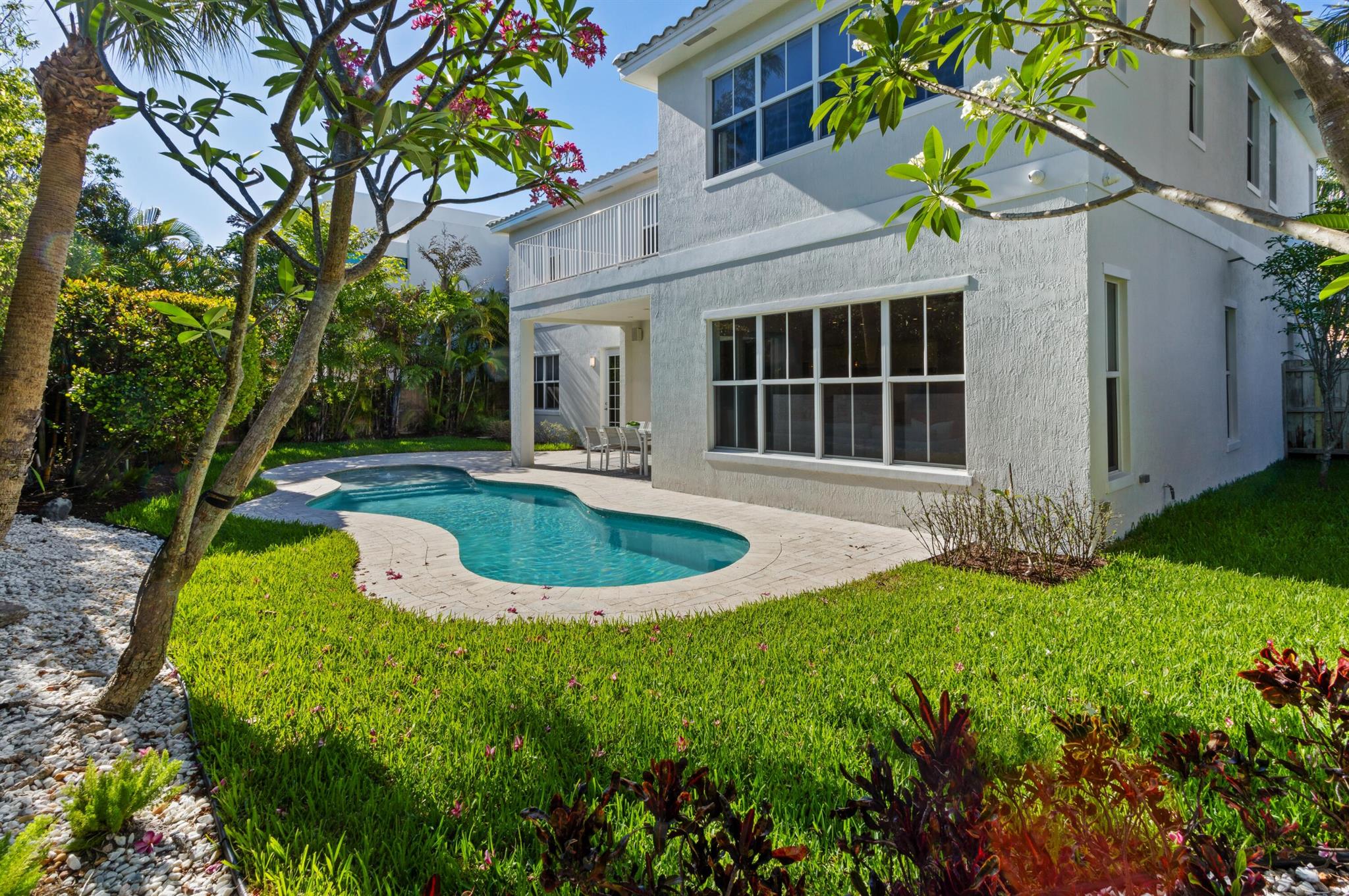 BOCA VILLAS SEC B - Residential