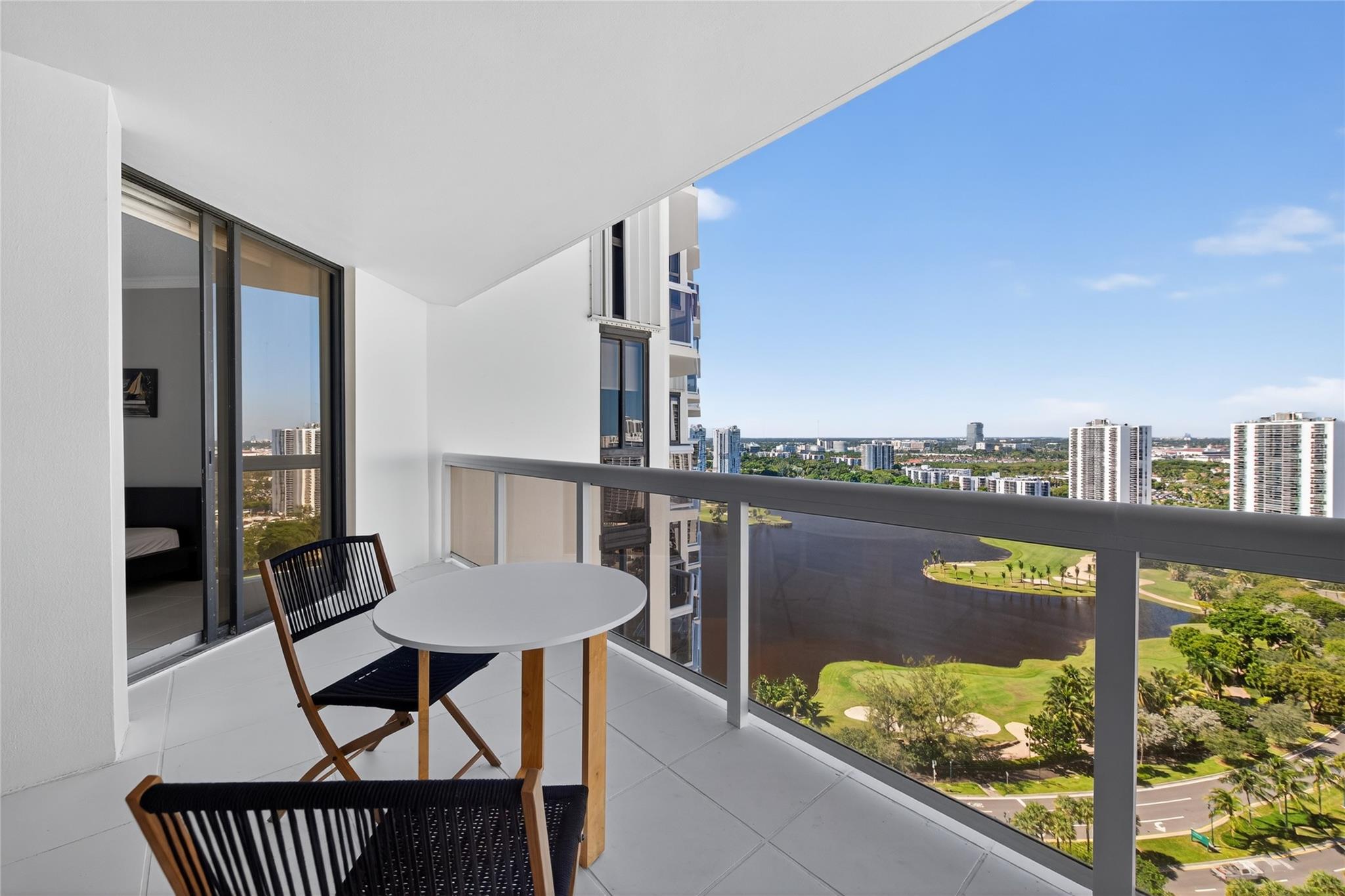 THE LANDMARK CONDO - Residential Lease