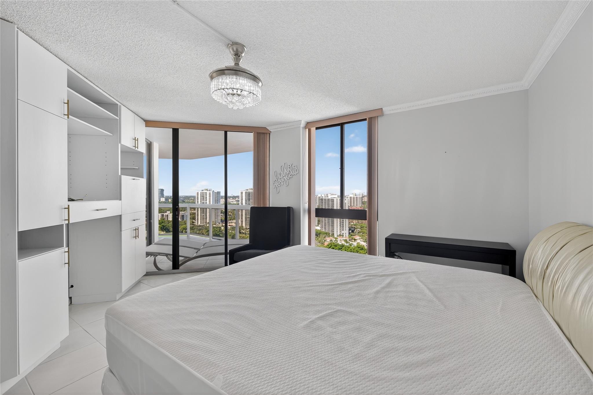 THE LANDMARK CONDO - Residential Lease