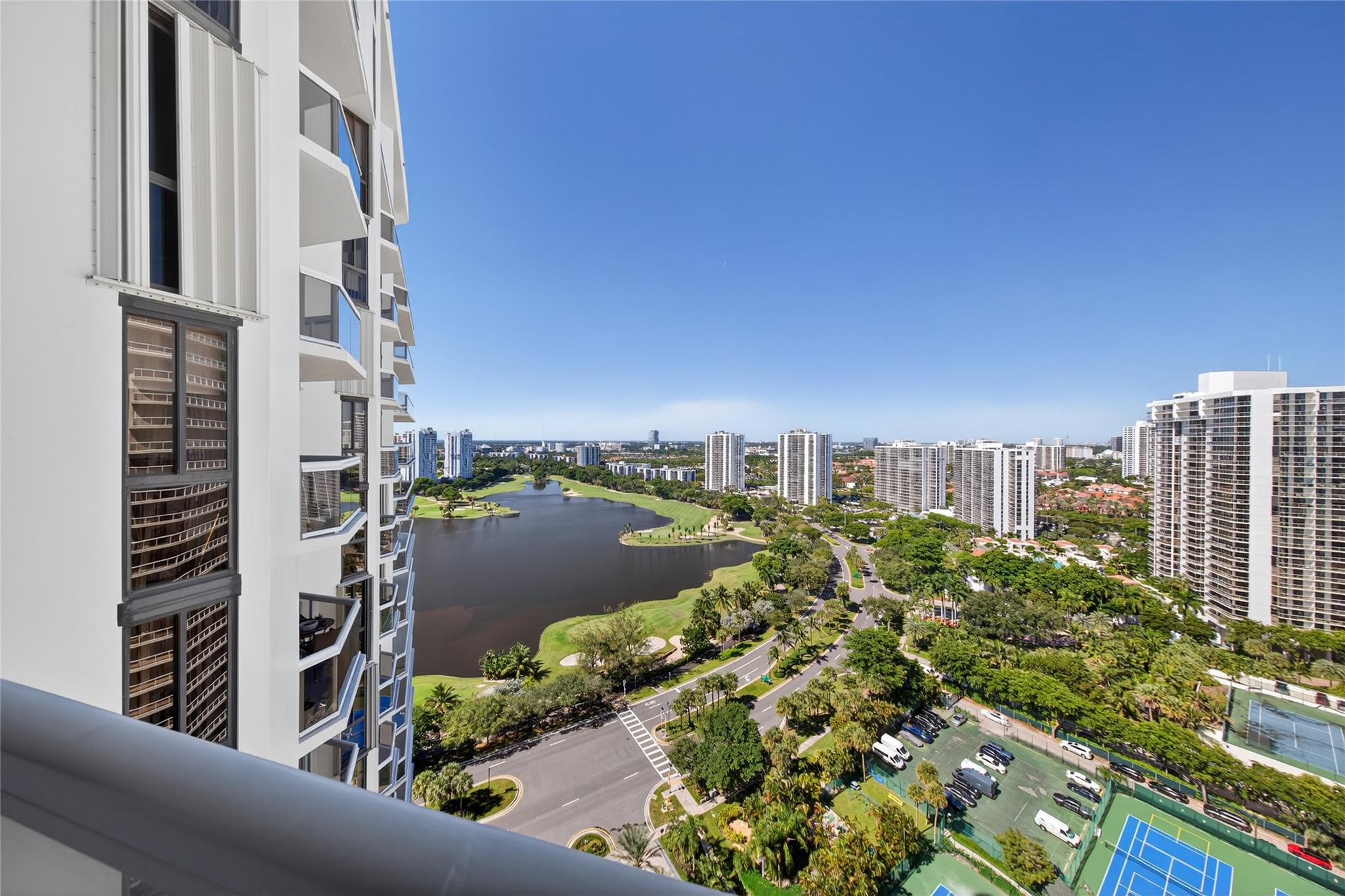 THE LANDMARK CONDO - Residential Lease