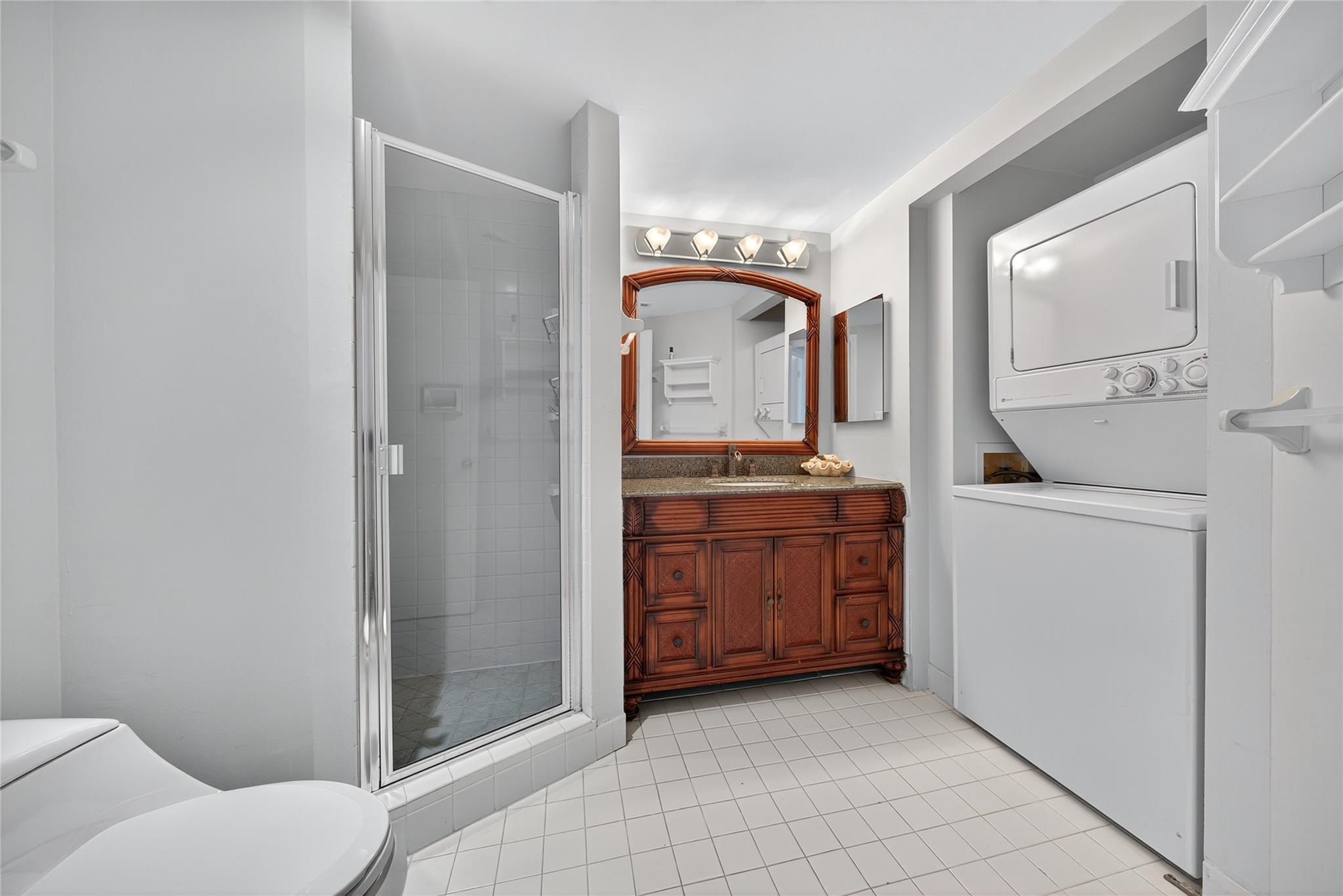 THE LANDMARK CONDO - Residential Lease