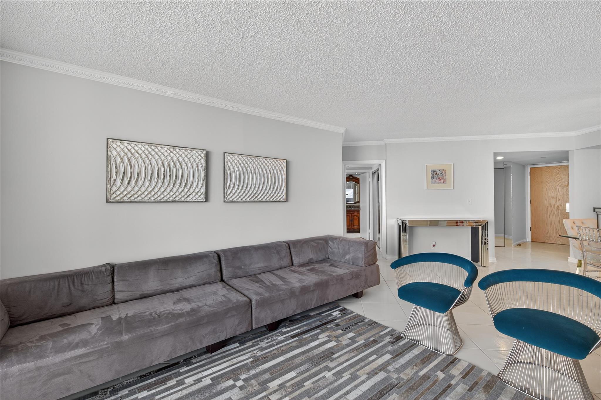 THE LANDMARK CONDO - Residential Lease