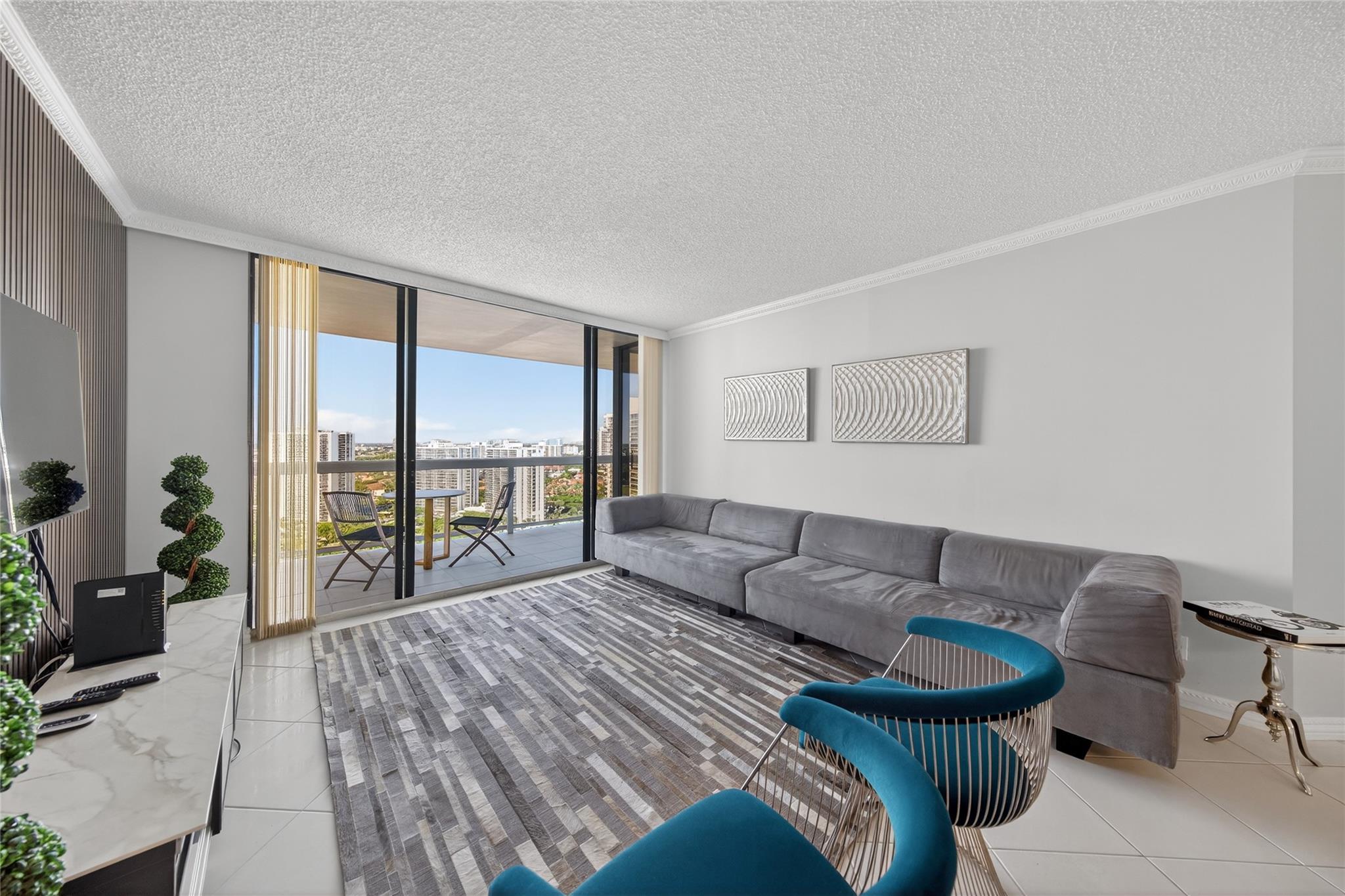 THE LANDMARK CONDO - Residential Lease