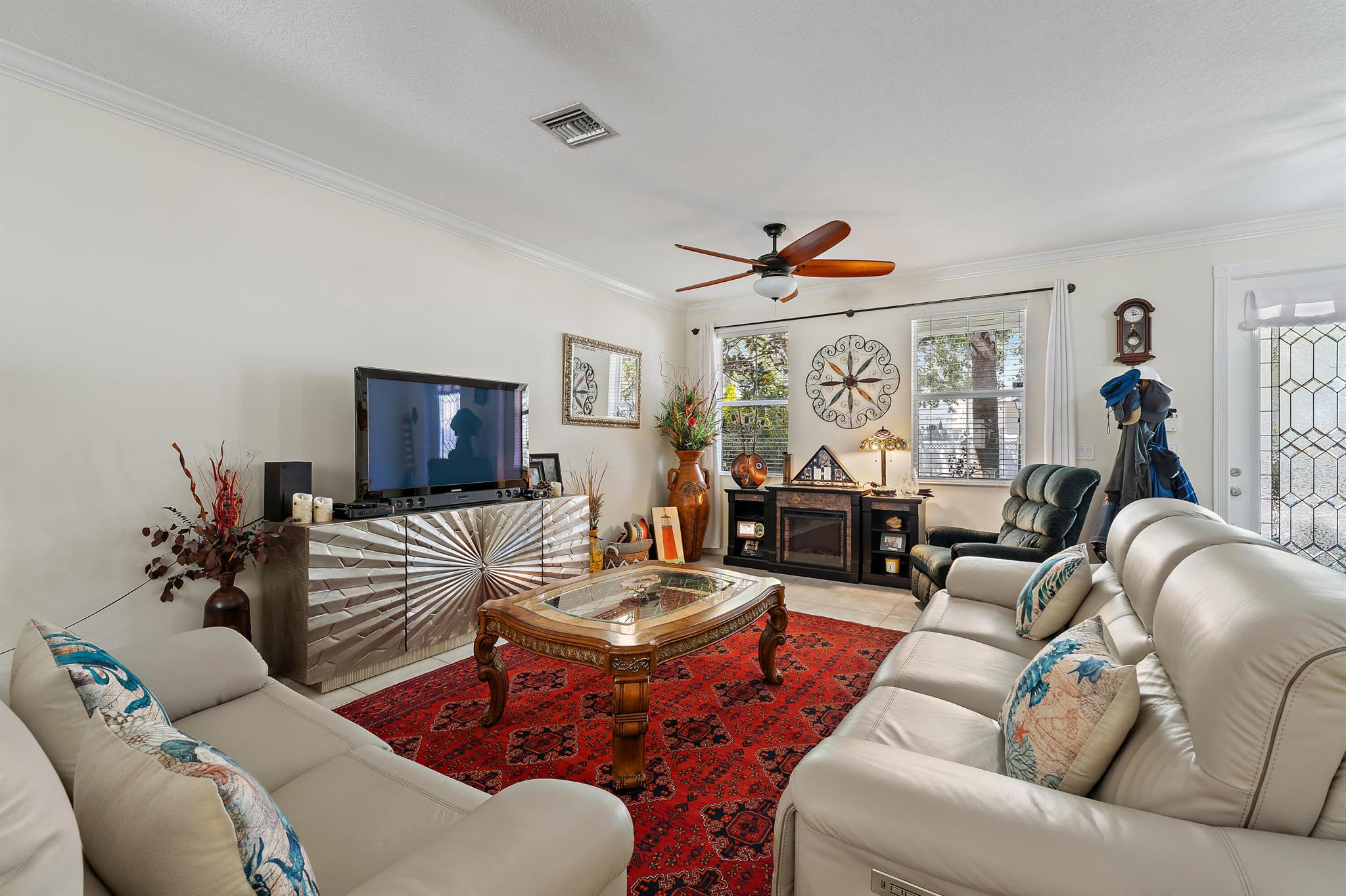 1302 Sunshine Drive
