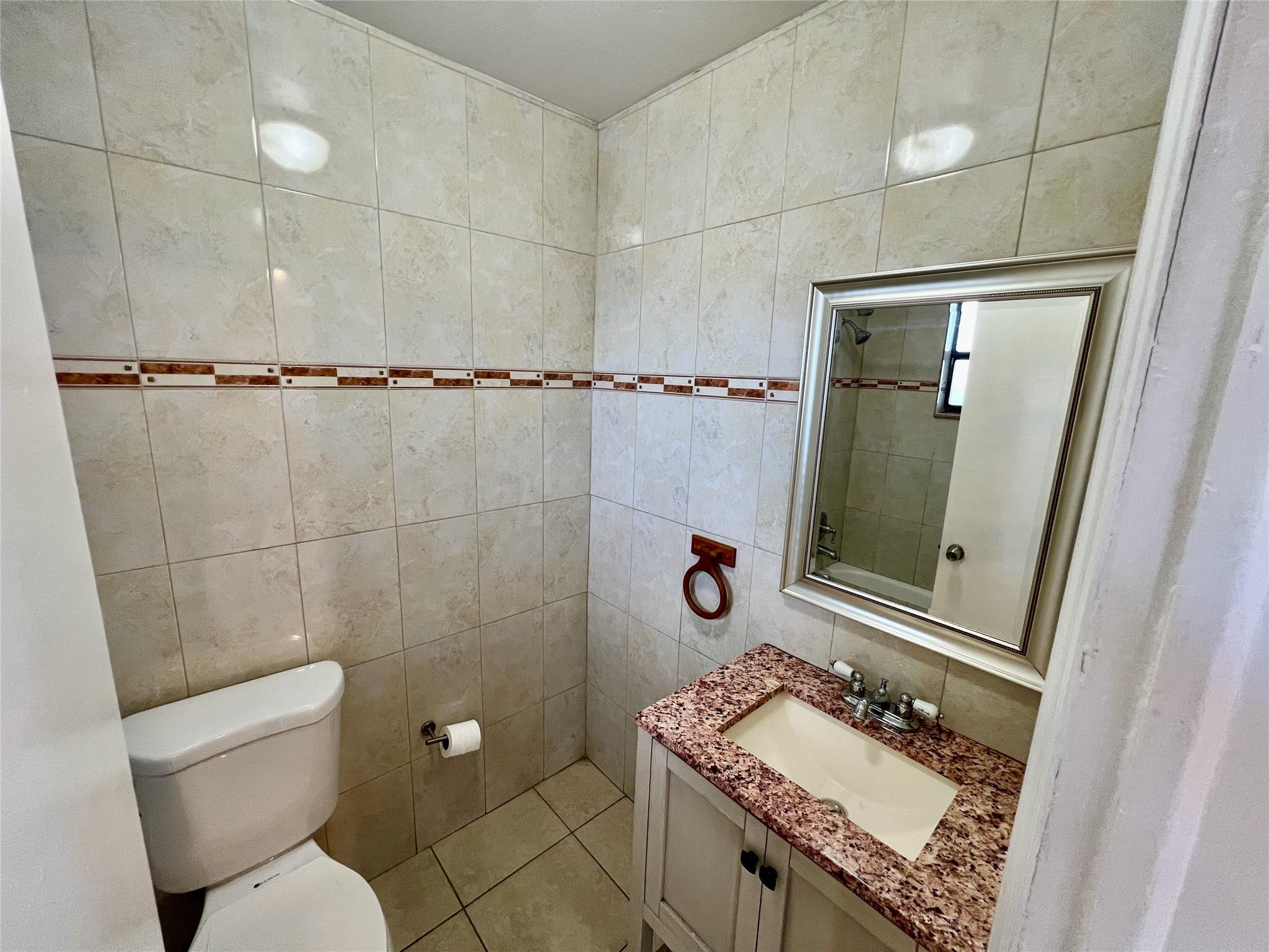 13500 NE 3rd Court 412