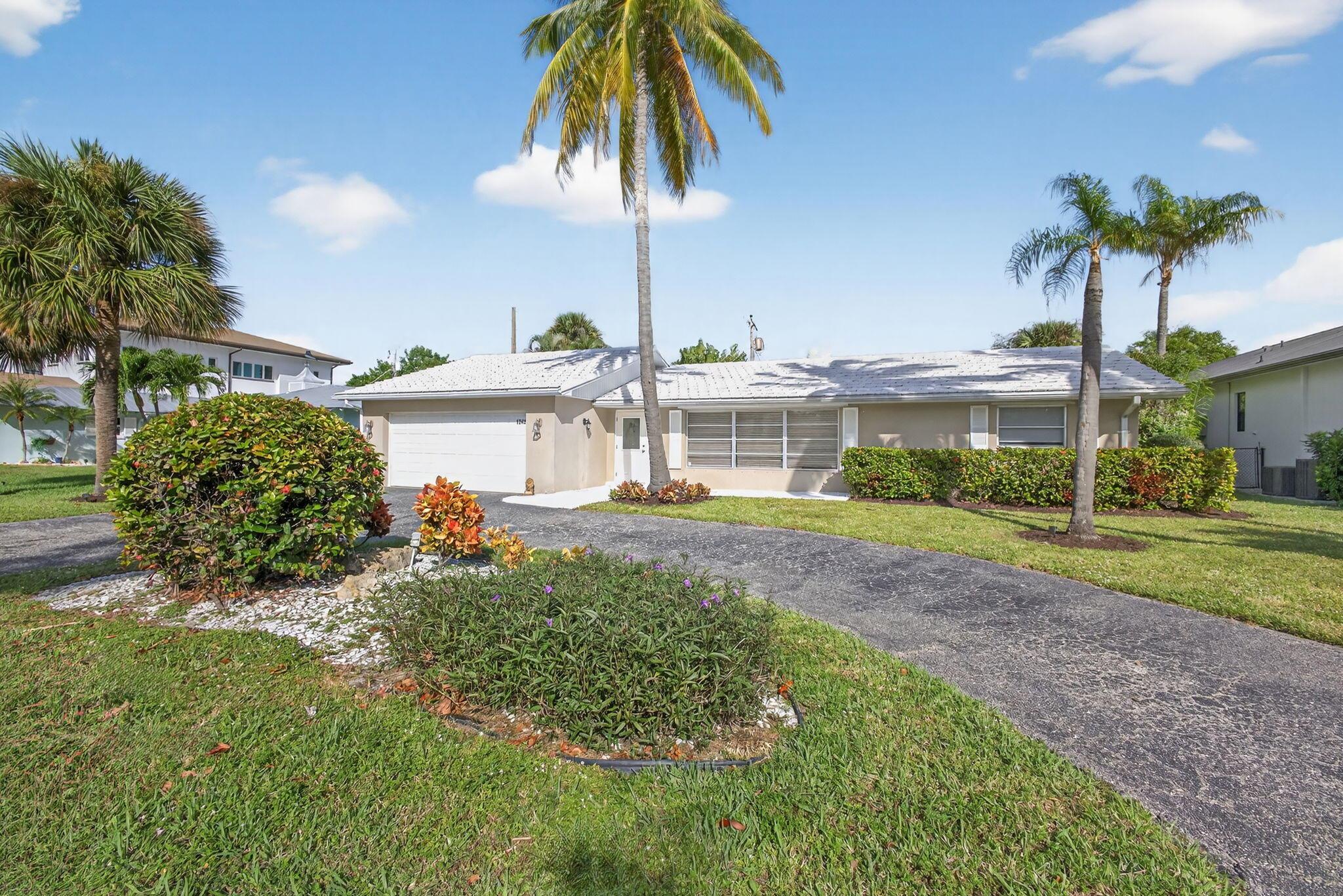 View photos, virtual tours, details... 1242 N Harbor Drive