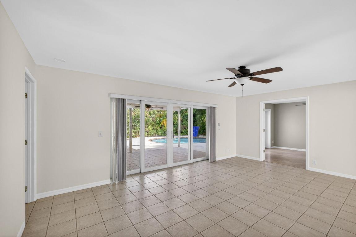 YACHT HARBOR EST - Residential Lease