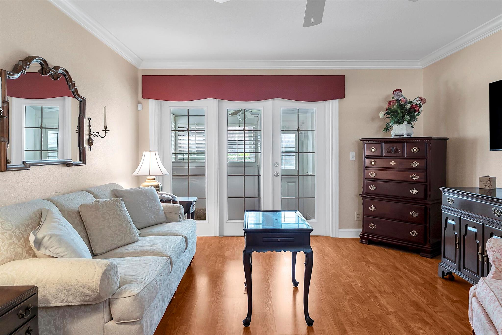 View photos, virtual tours, details... 2930 Crosley Drive E M