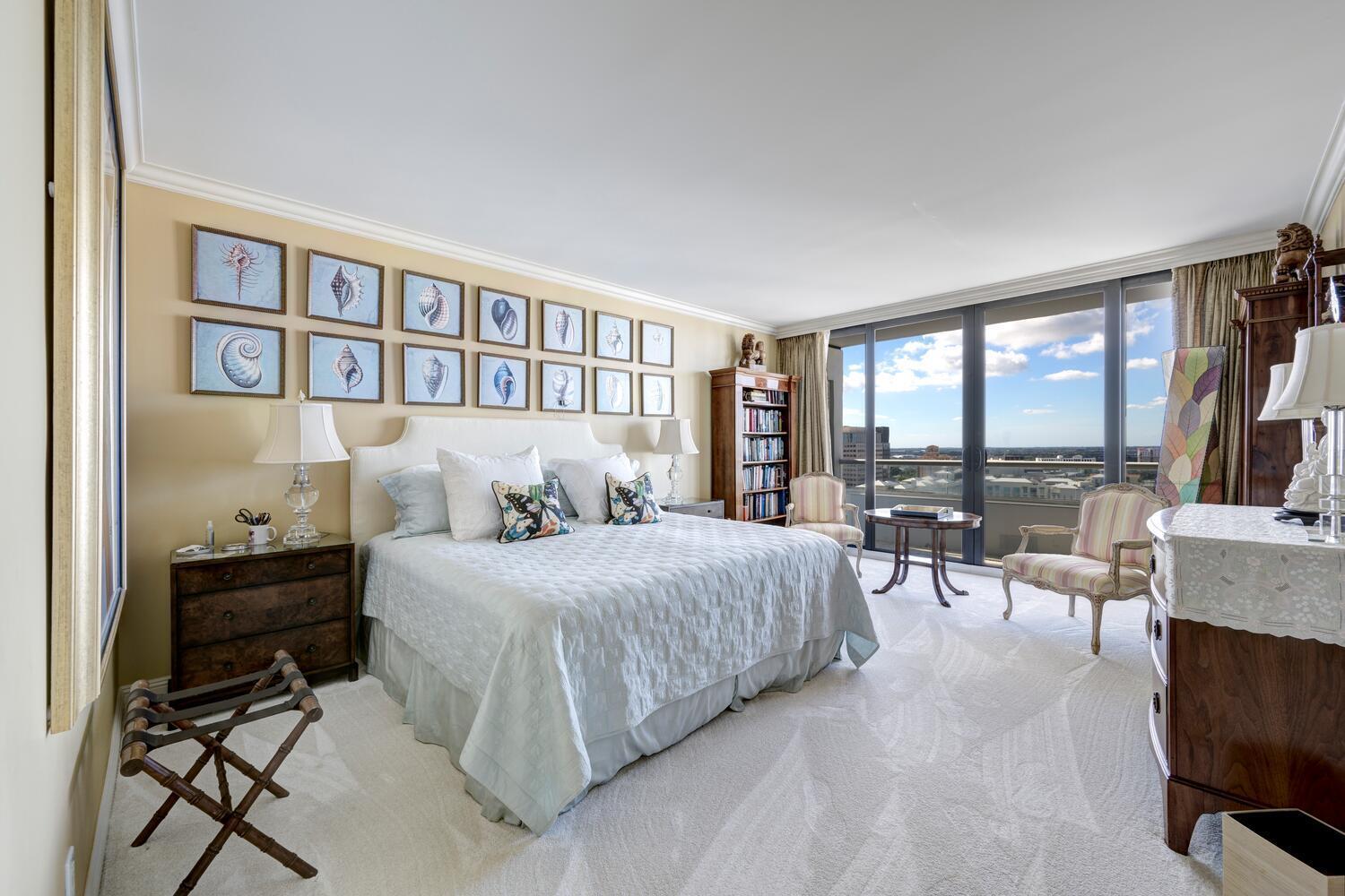 PLAZA OF THE PALM BEACHES - Residential