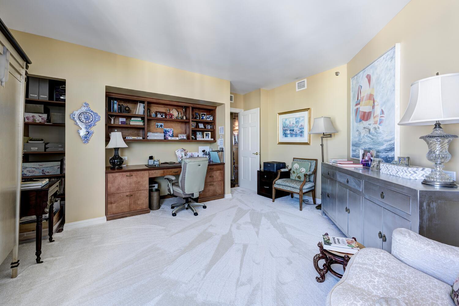 PLAZA OF THE PALM BEACHES - Residential