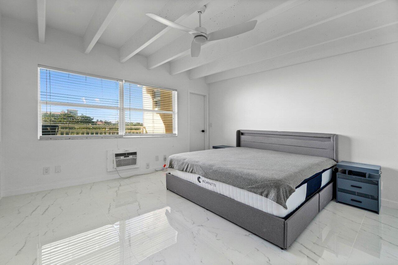 IMPERIAL HOUSE INC - Residential