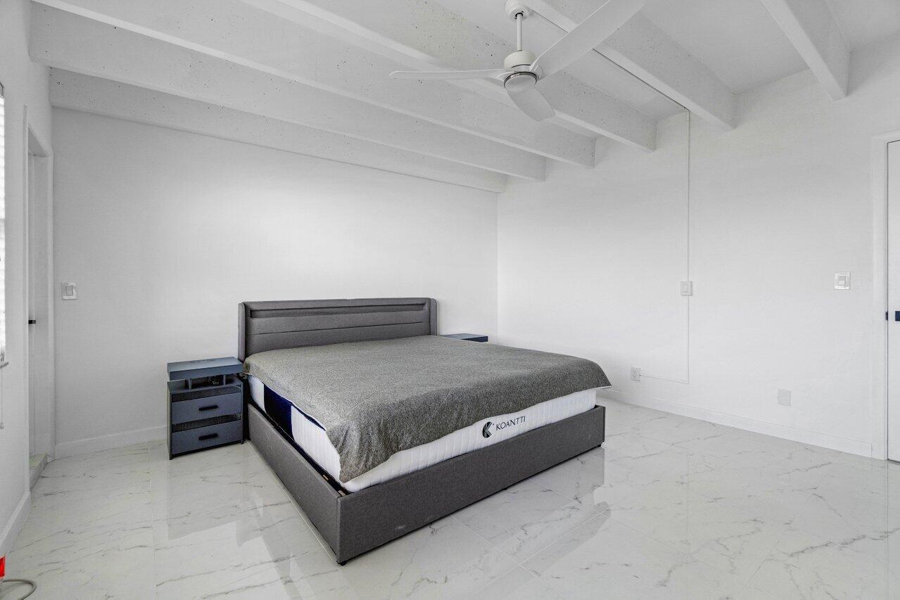 IMPERIAL HOUSE INC - Residential