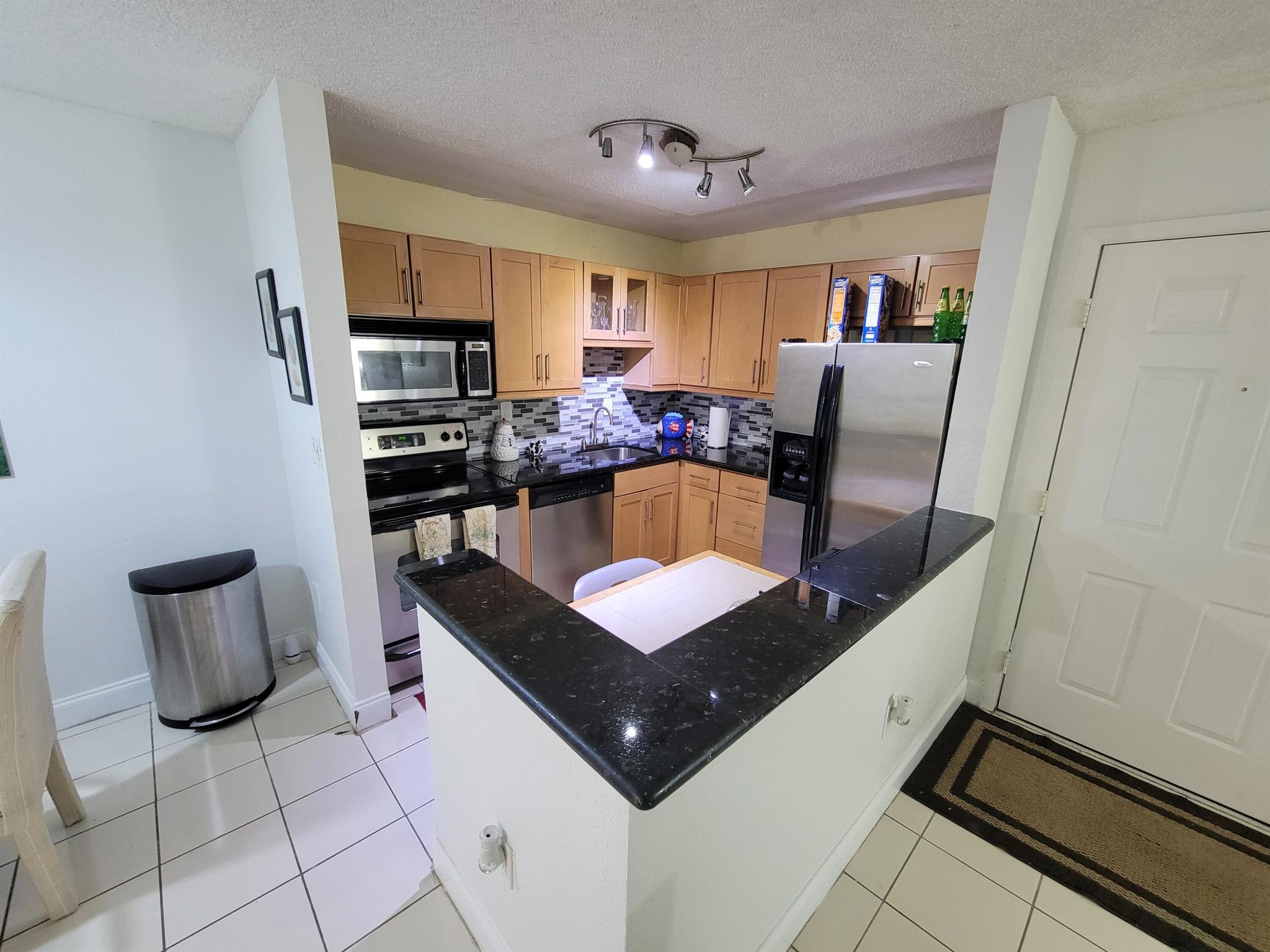 905 NE 199th Street 105