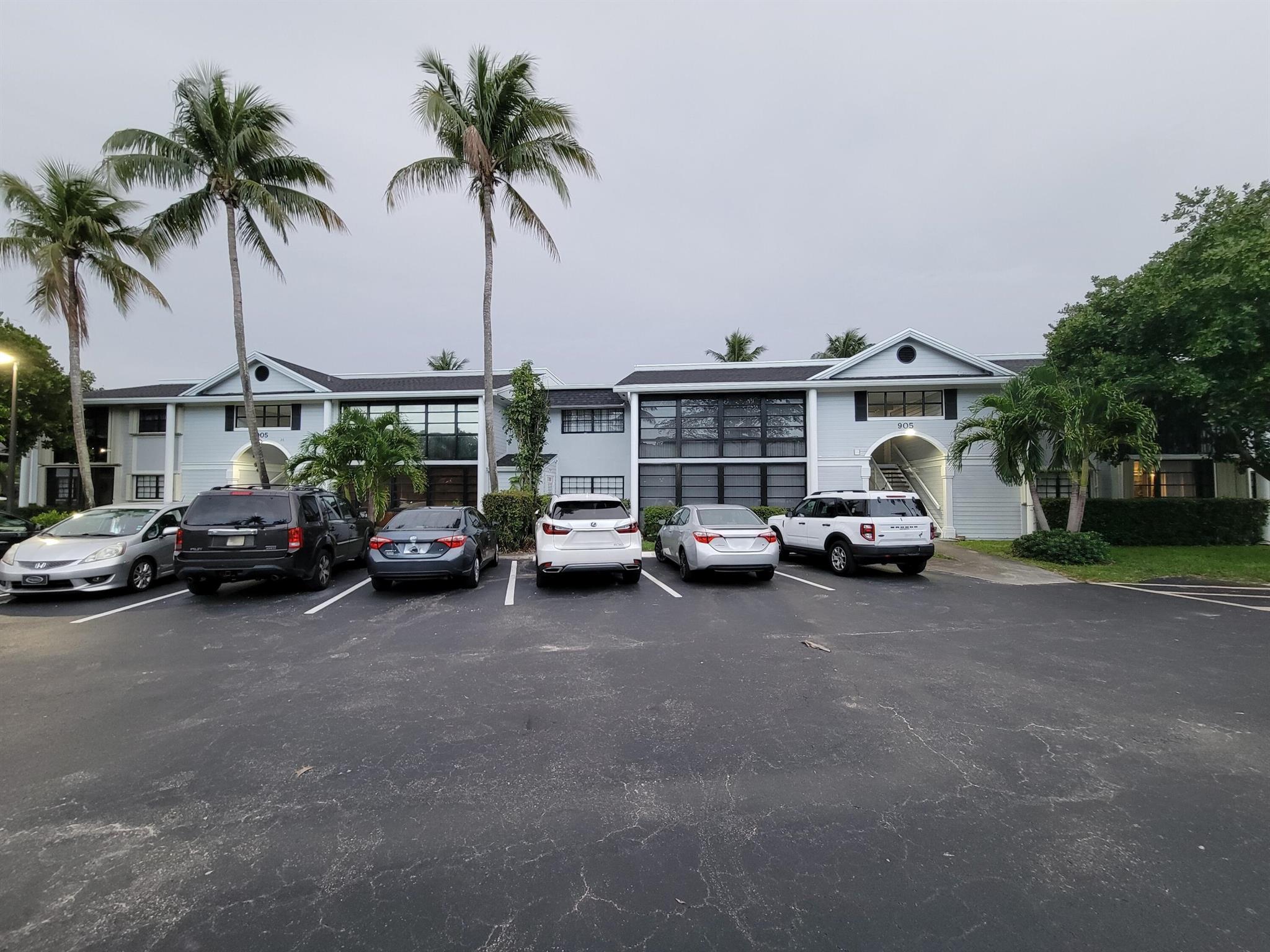 905 NE 199th Street 105