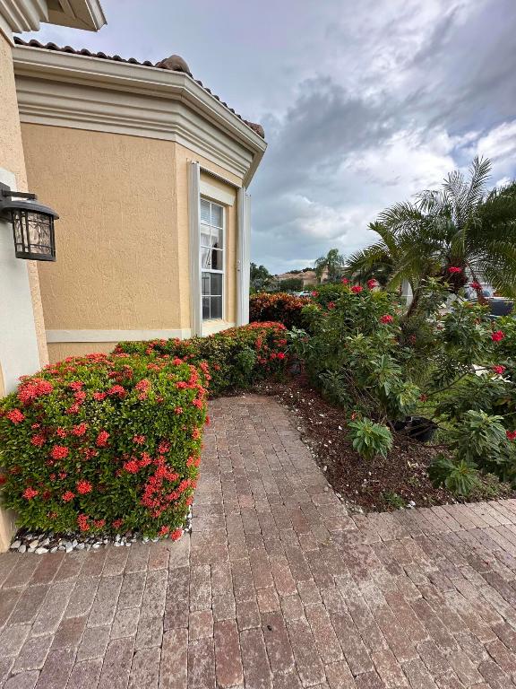 VIZCAYA 3 - Residential