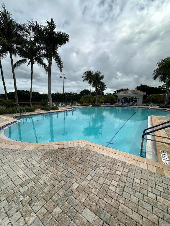 VIZCAYA 3 - Residential