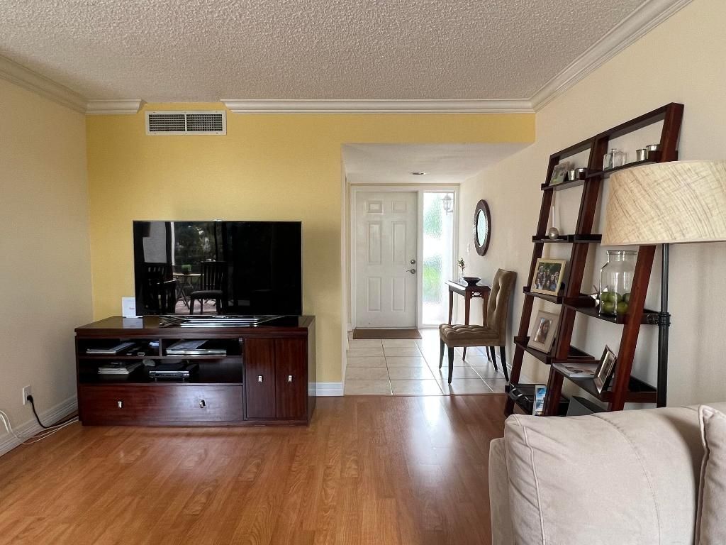 Photo of 2104 Bridgewood Drive #2104, Boca Raton, FL 33434 (MLS # R11093977)