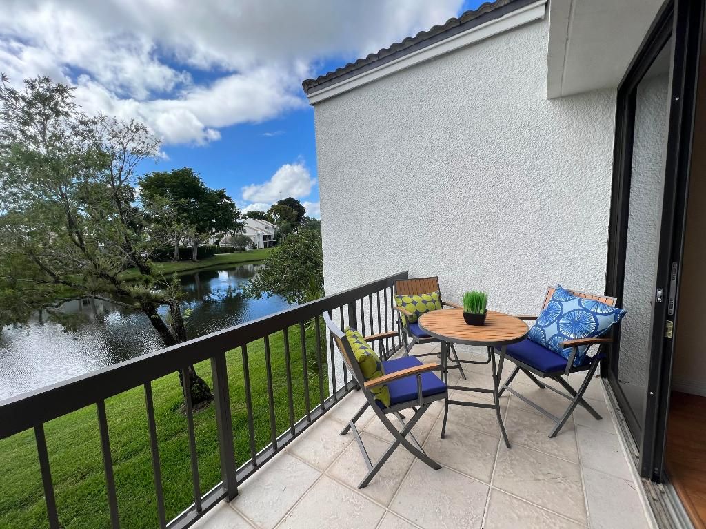 Photo of 2104 Bridgewood Drive #2104, Boca Raton, FL 33434 (MLS # R11093977)