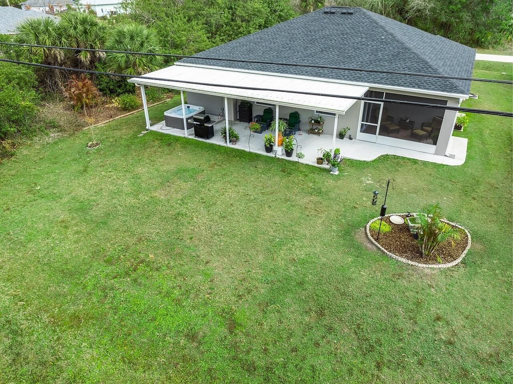 Photo of 9225 103rd Court, Vero Beach, FL 32967 (MLS # R11165638)