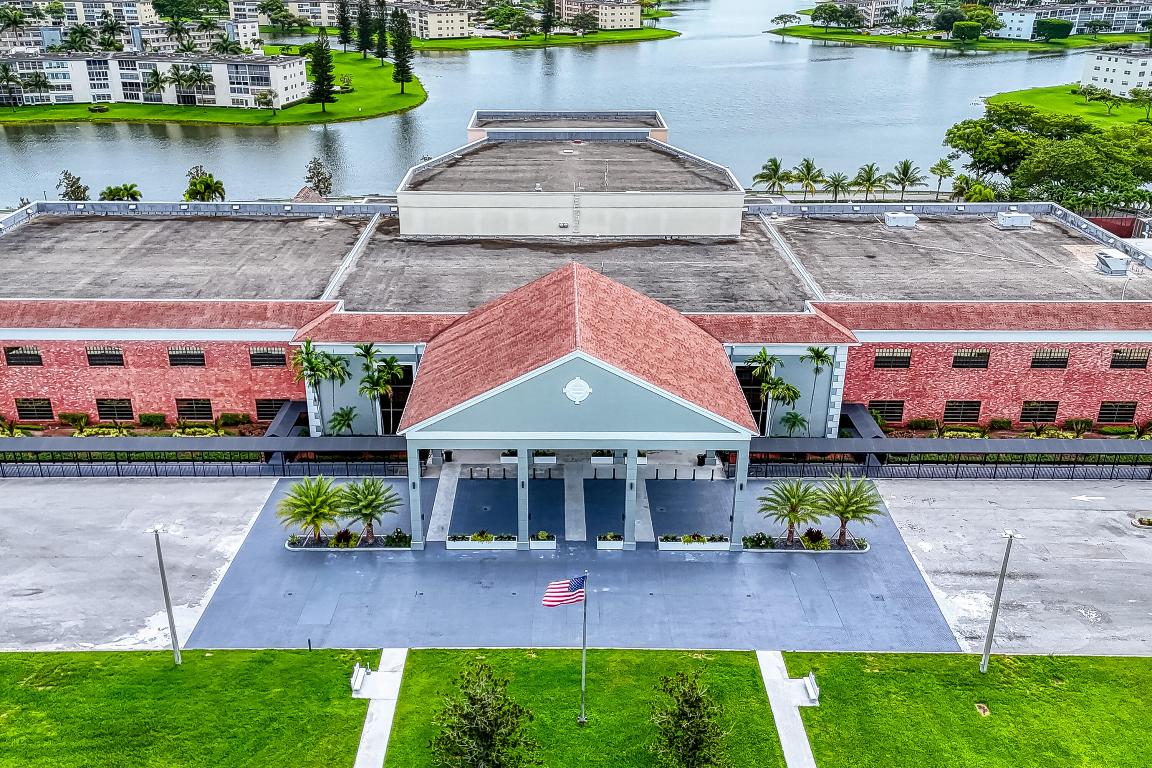 MANSFIELD AT CENTURY VILLAGE CONDO - Residential