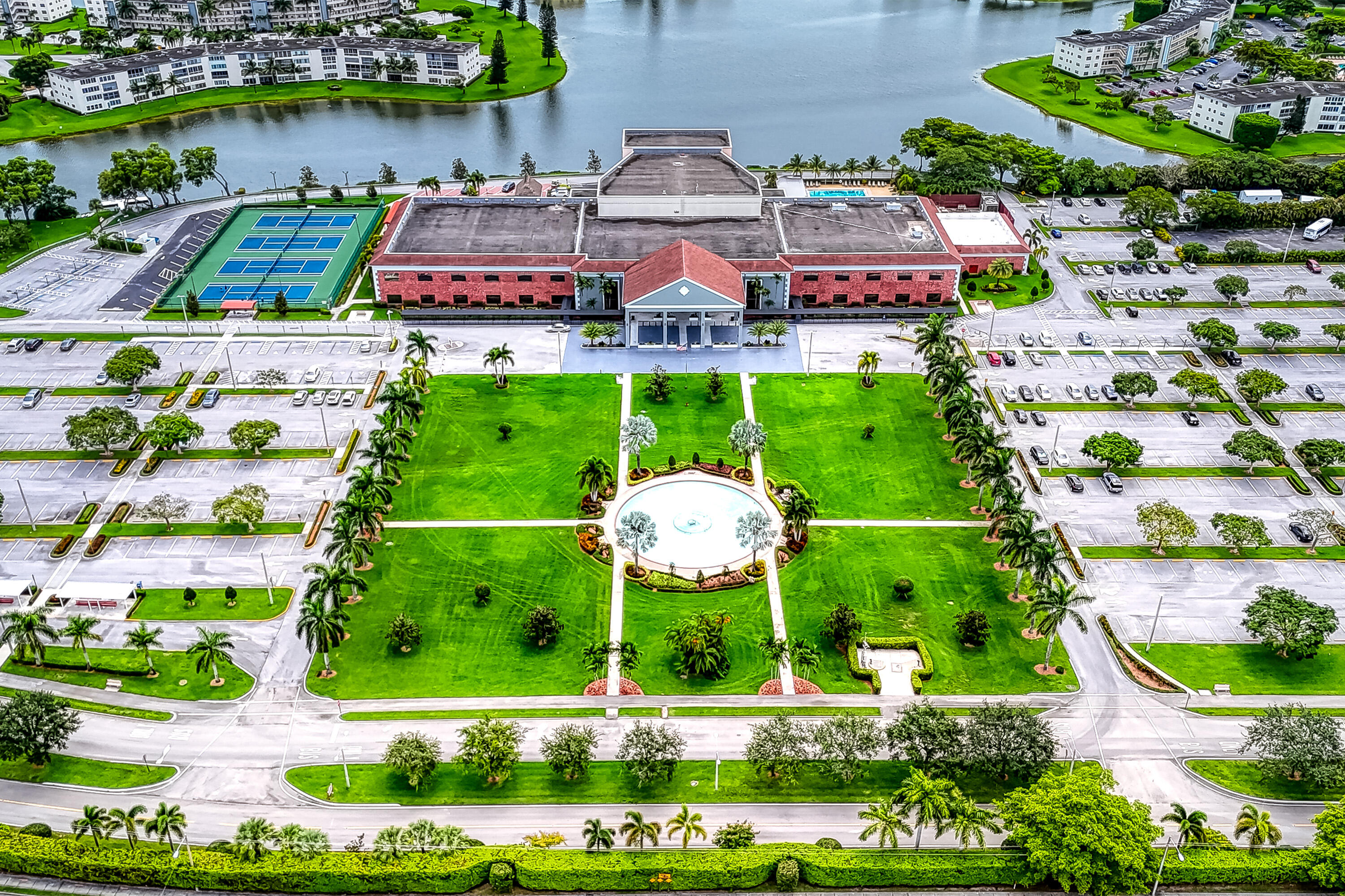 MANSFIELD AT CENTURY VILL - Residential