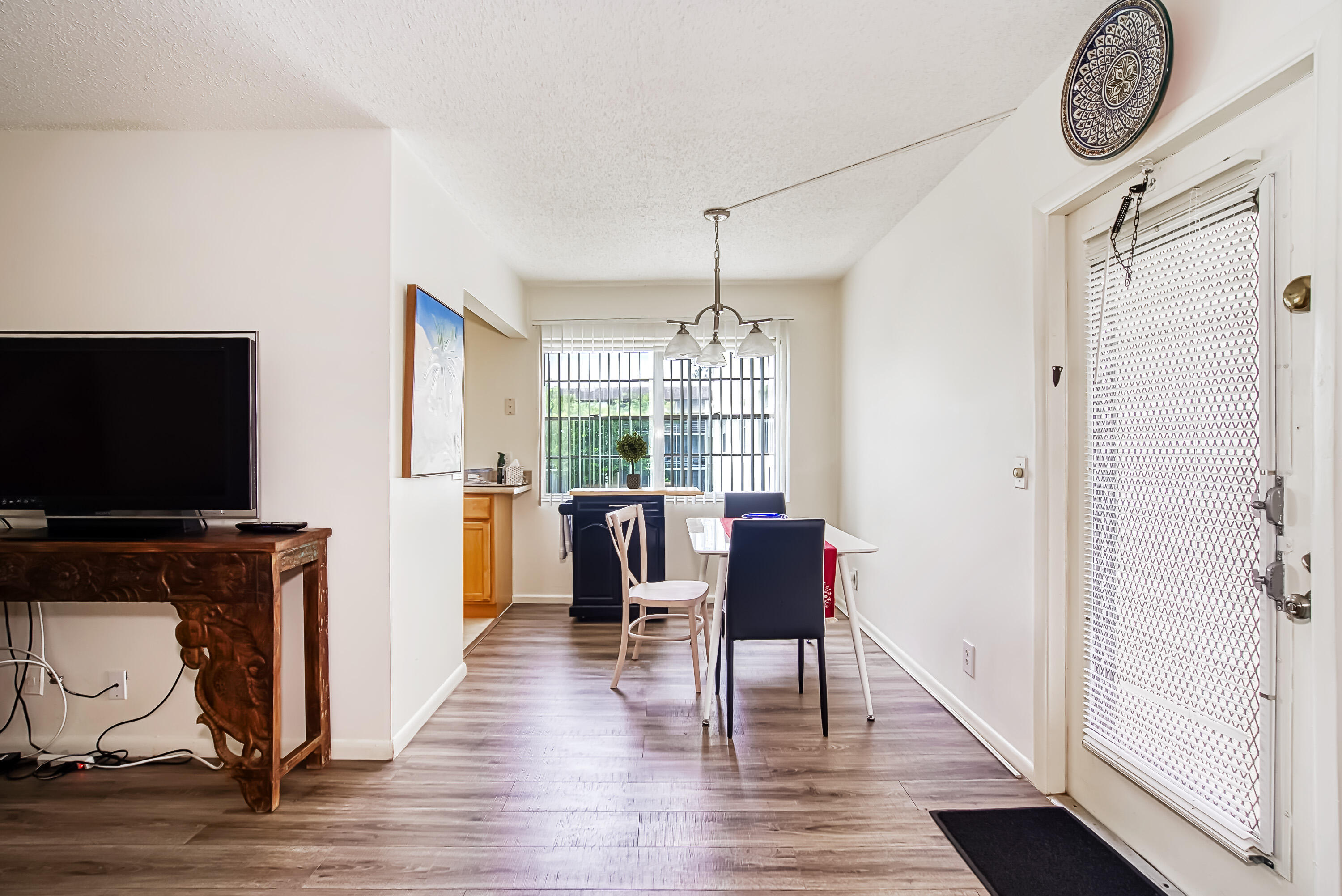 MANSFIELD AT CENTURY VILL - Residential