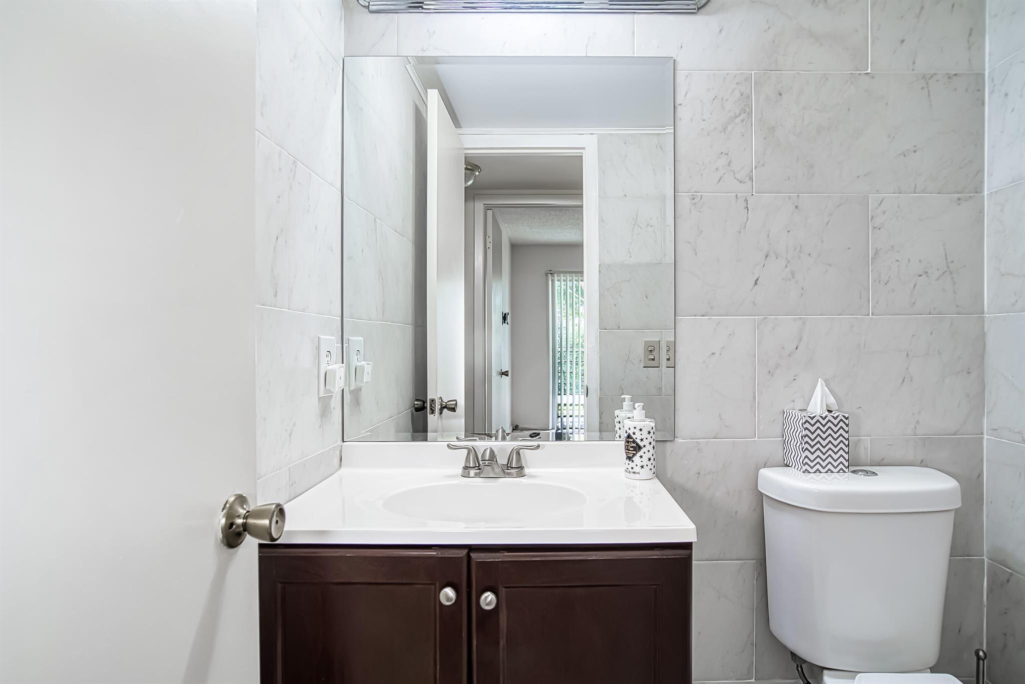 MANSFIELD AT CENTURY VILLAGE CONDO - Residential