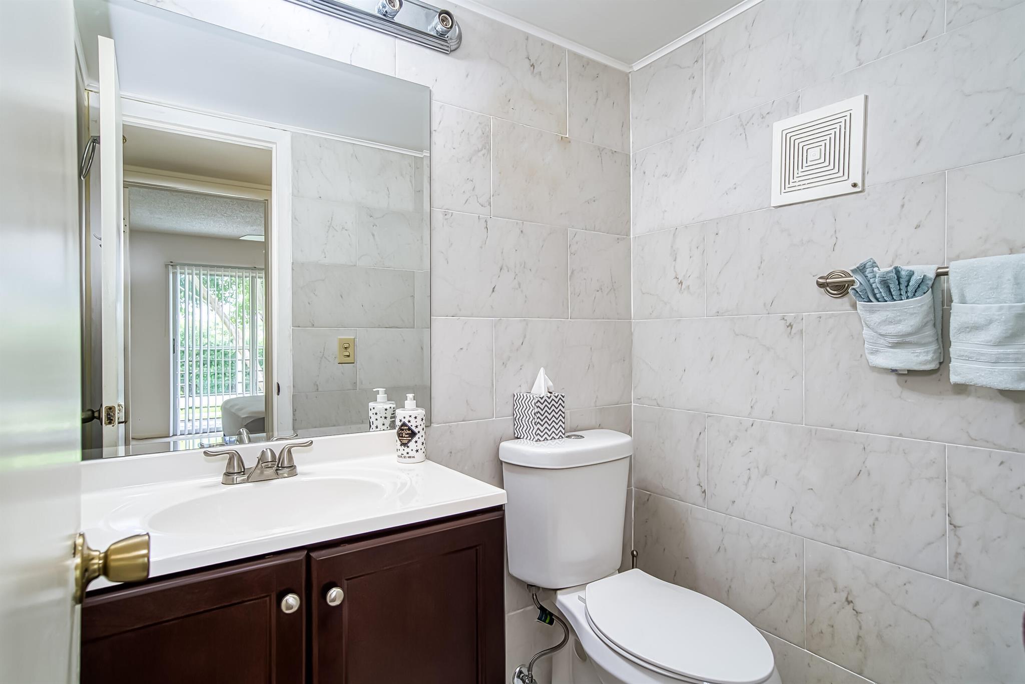 MANSFIELD AT CENTURY VILLAGE CONDO - Residential